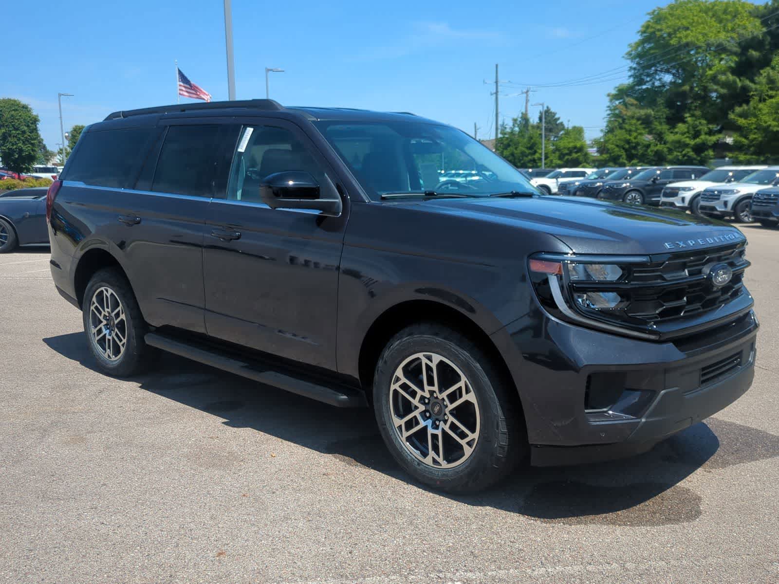 Thumbnail: 2026 Ford Expedition - 2