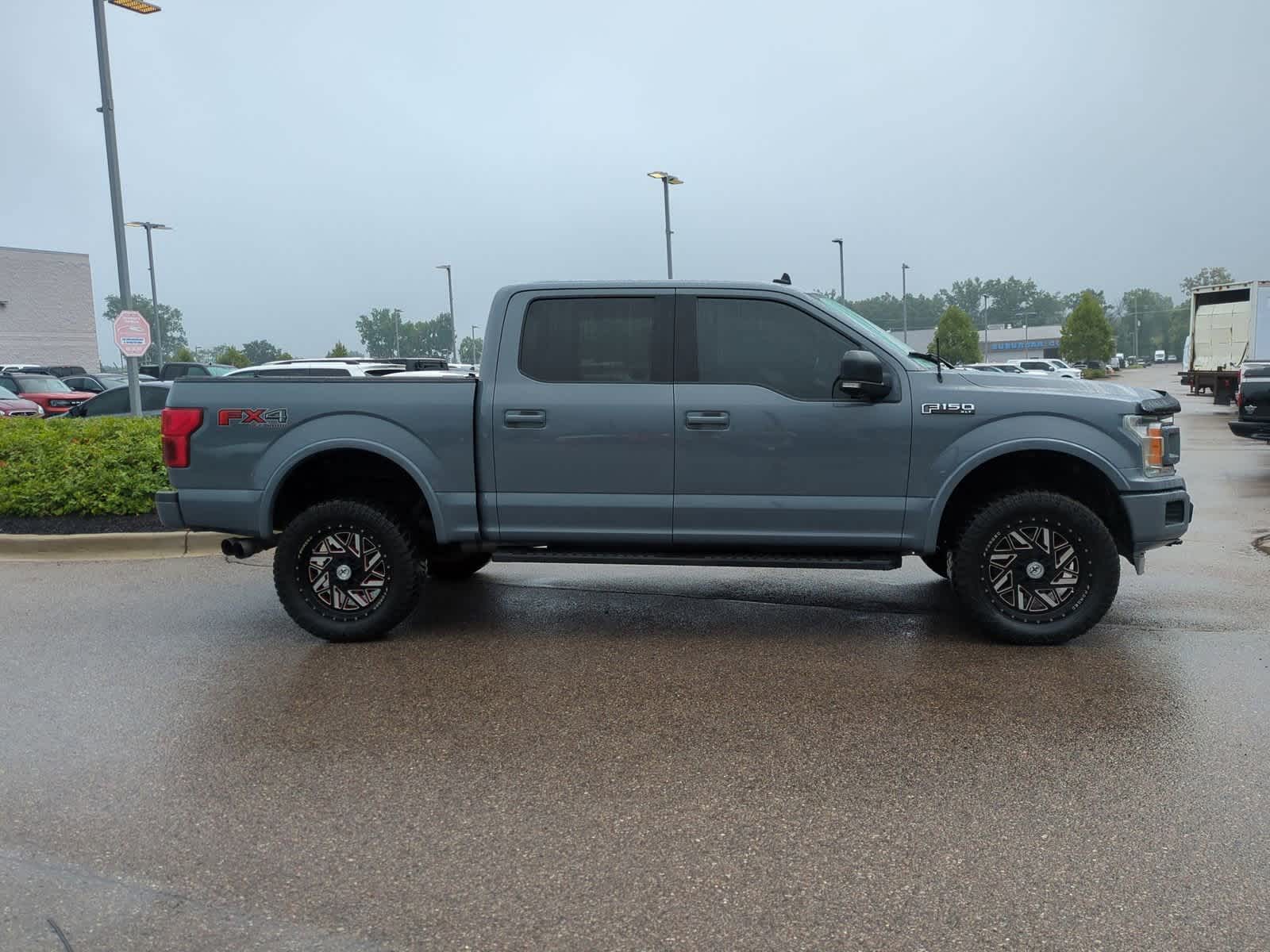 Thumbnail: 2019 Ford F-150 - 9