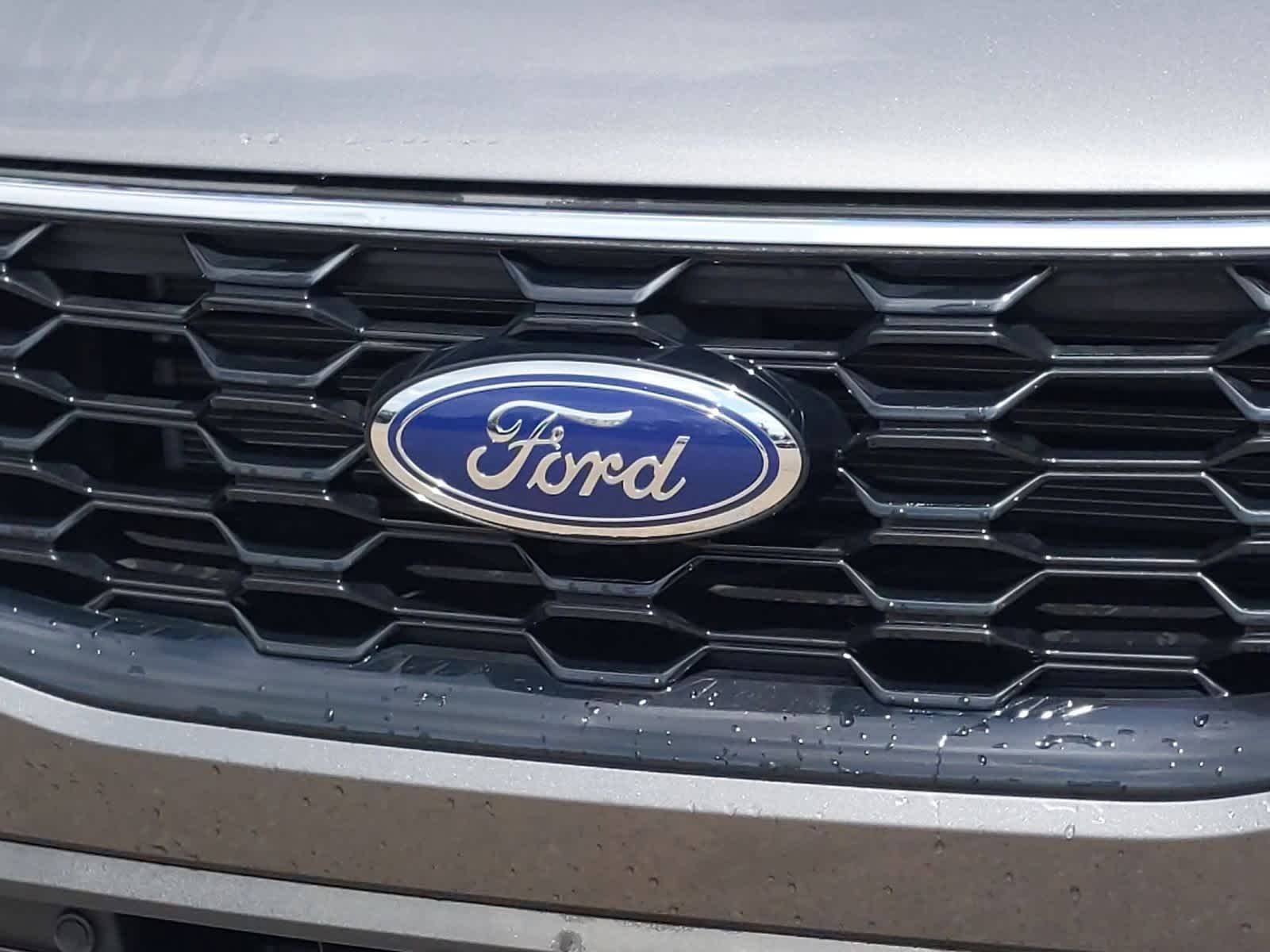 2025 Ford Escape ST-Line 11