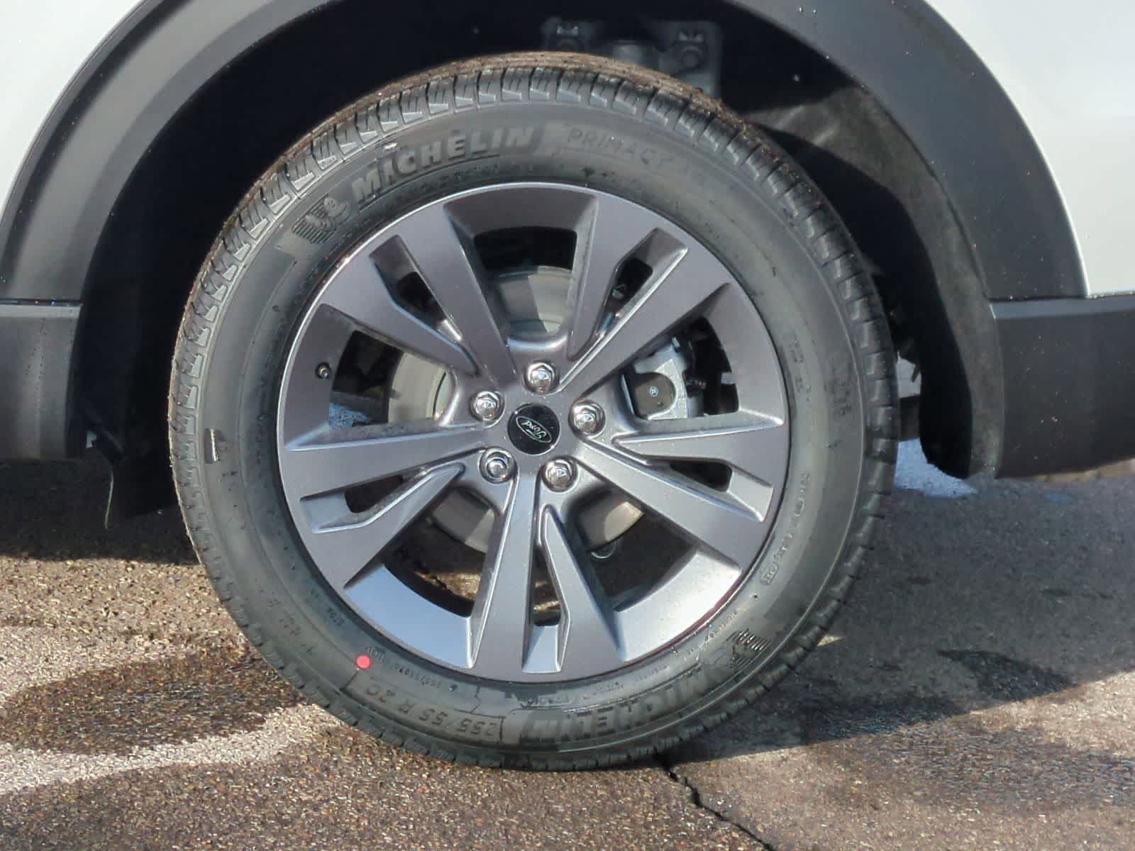 Thumbnail: 2026 Ford Explorer - 14