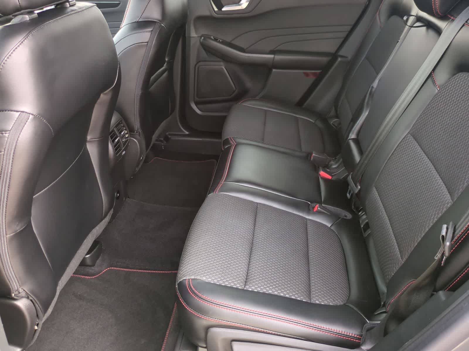 Thumbnail: 2023 Ford Escape - 19