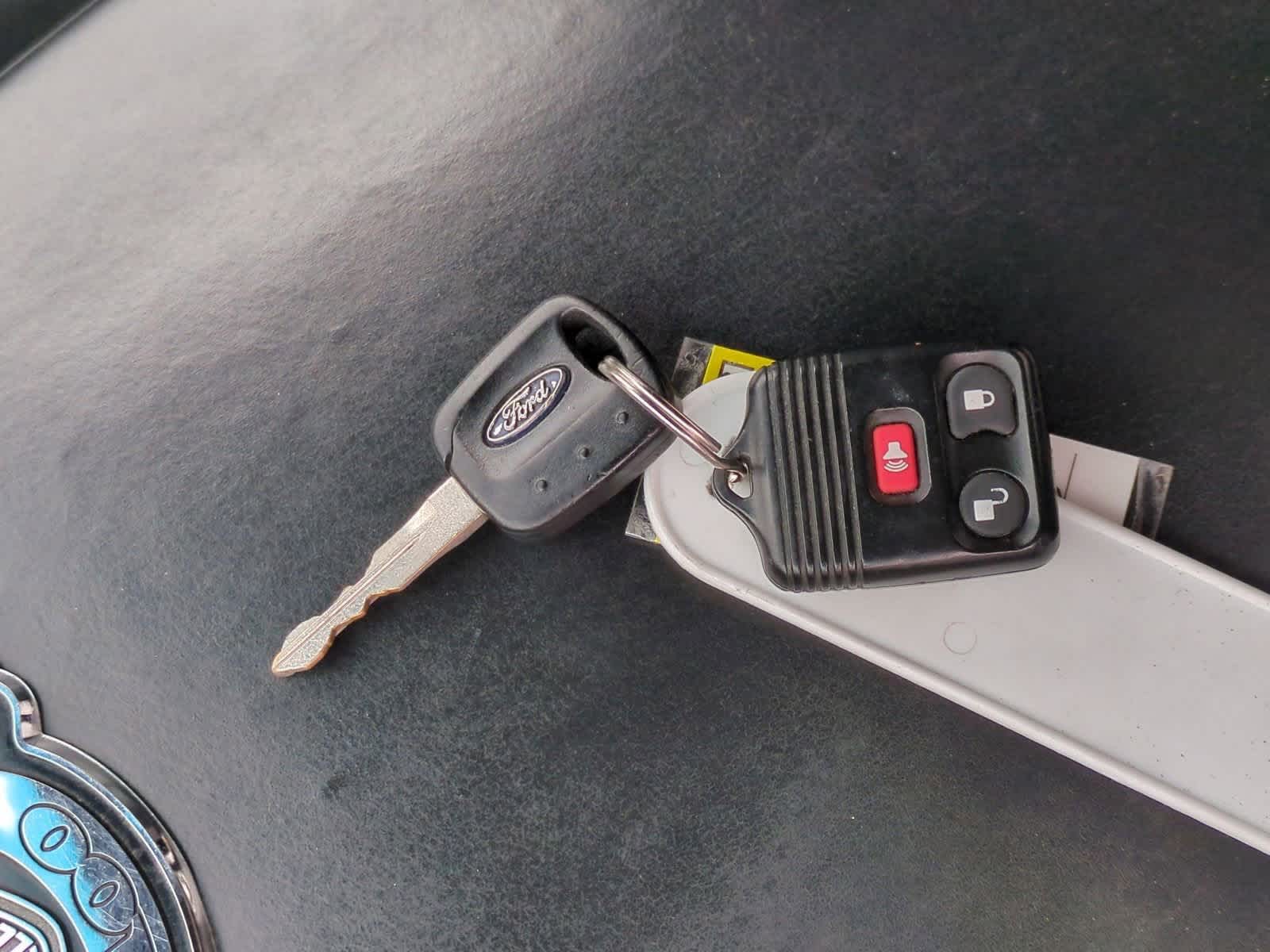 Thumbnail: 2003 Ford F-150 - 30