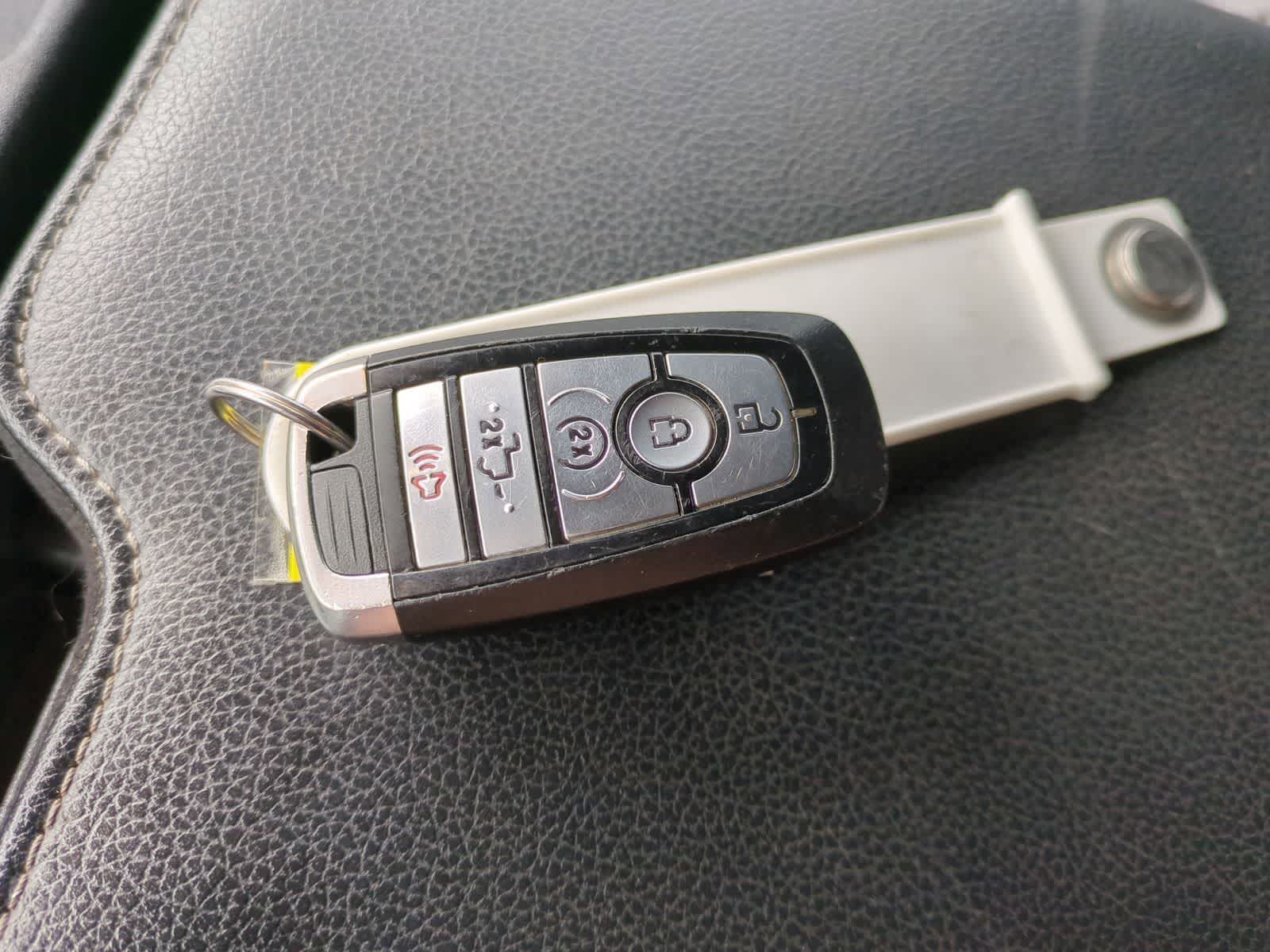 Thumbnail: 2022 Ford Econoline - 34