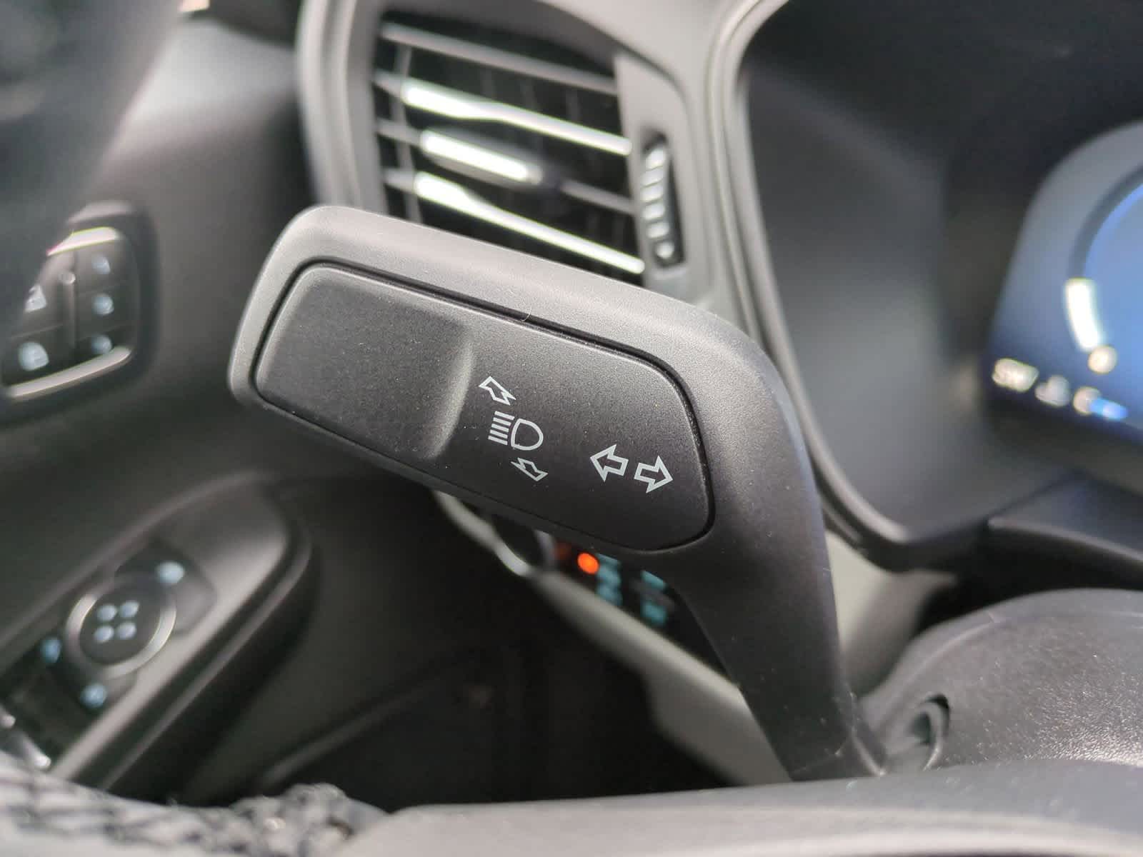 Thumbnail: 2023 Ford Escape - 26