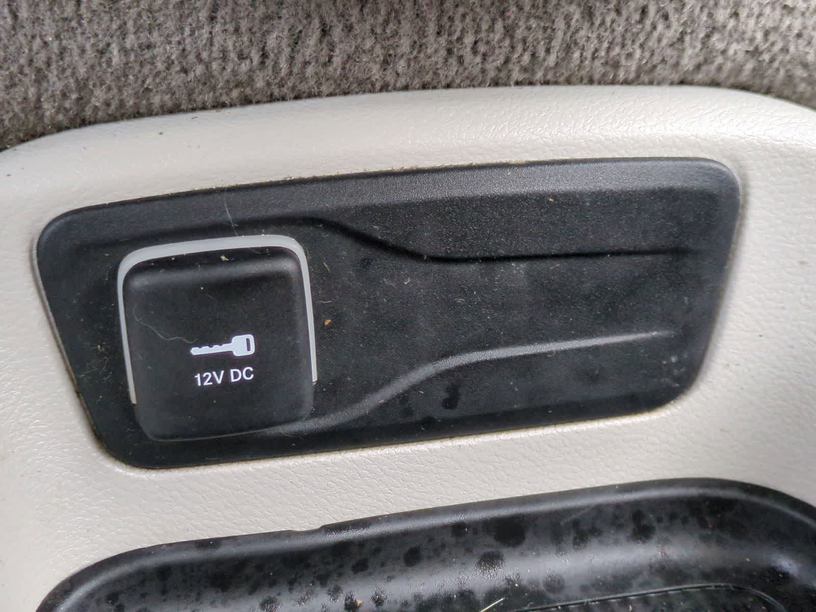 Thumbnail: 2017 Chrysler Pacifica - 31