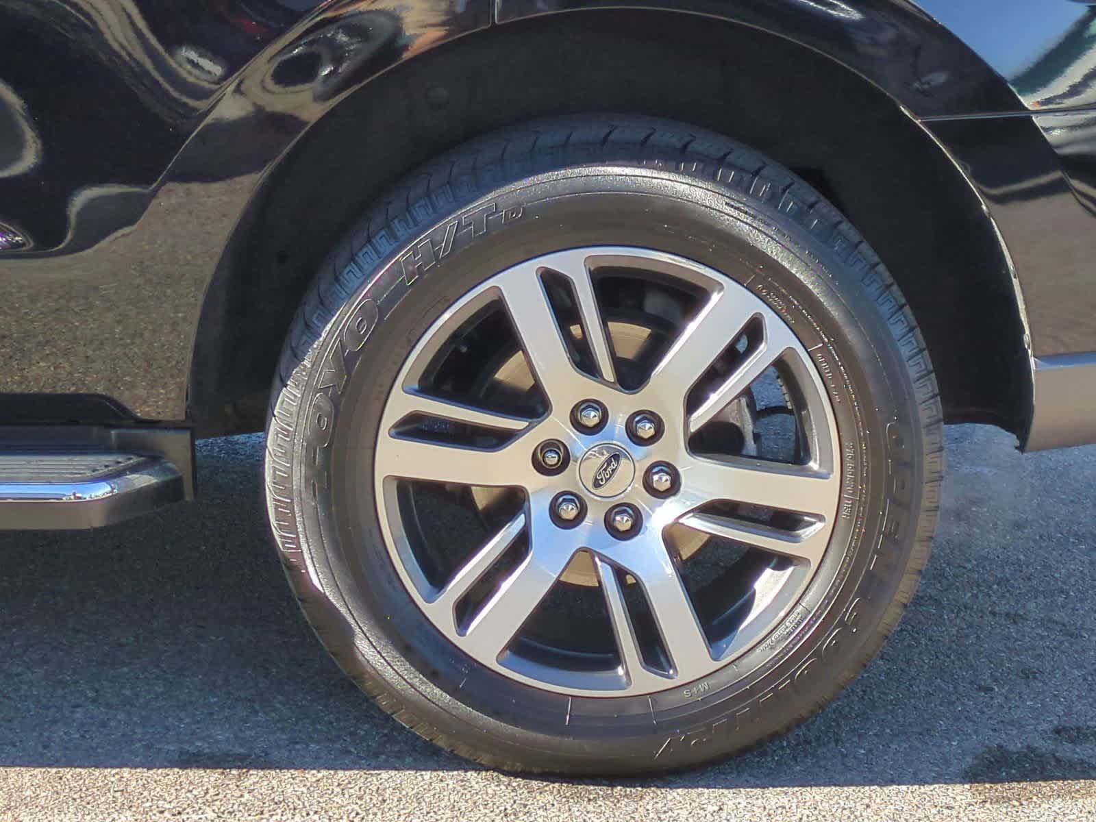 Thumbnail: 2022 Ford Expedition - 14