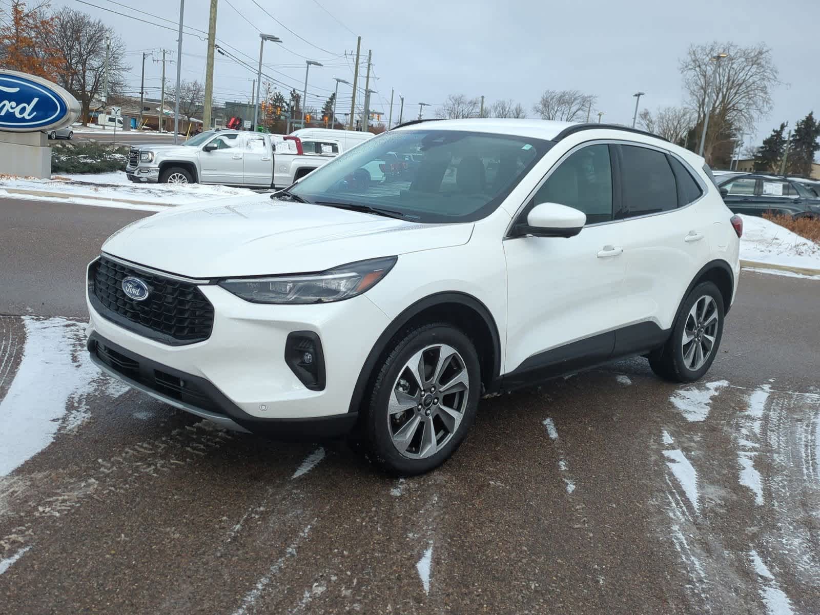 Thumbnail: 2024 Ford Escape - 4