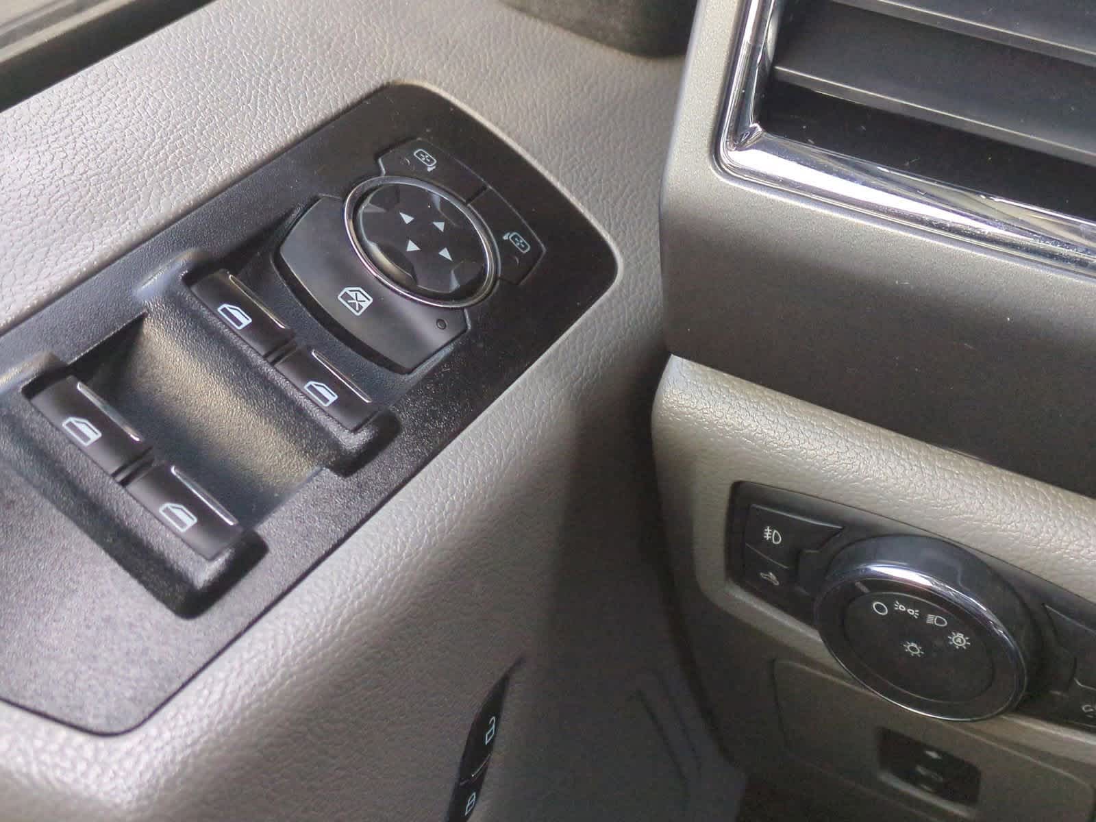 Thumbnail: 2017 Ford F-150 - 27