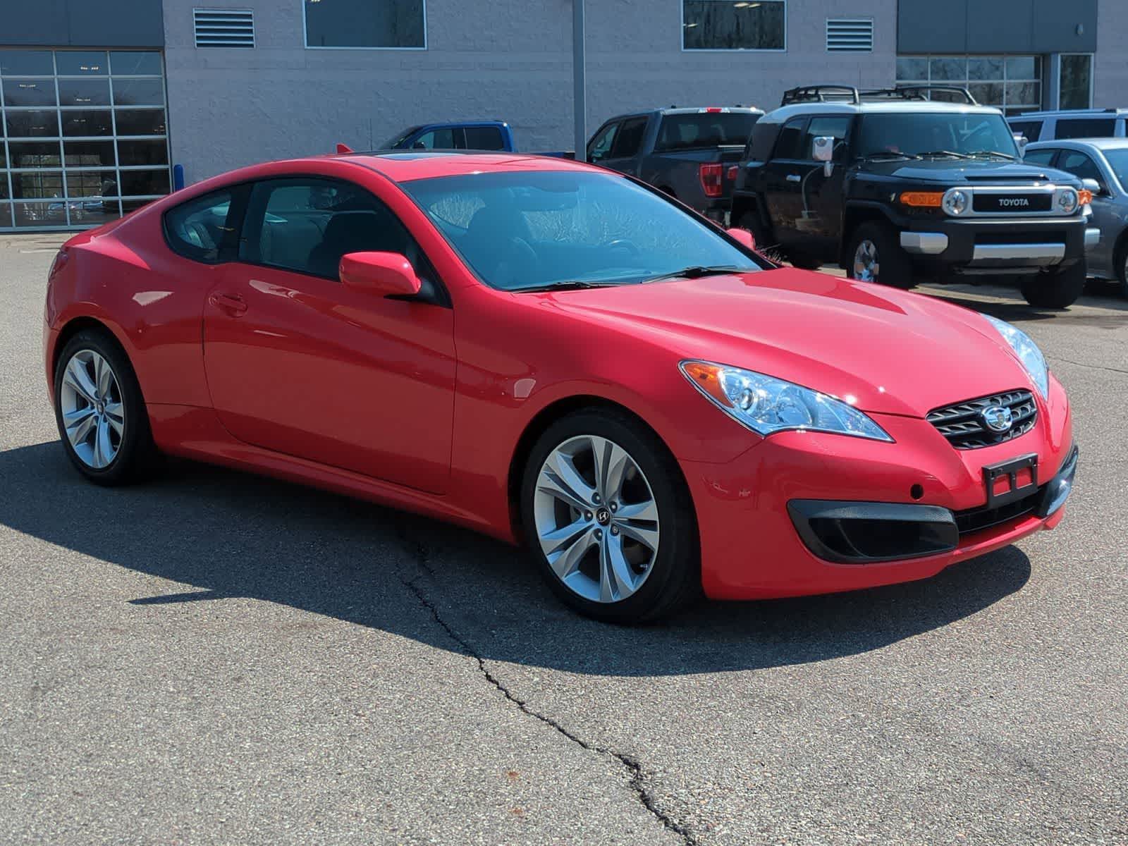 Thumbnail: 2012 Hyundai Genesis - 2