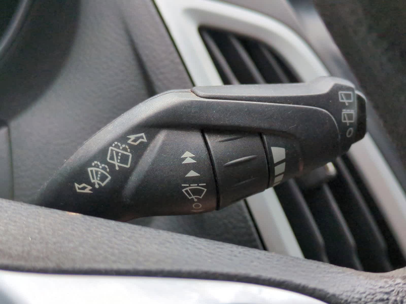 Thumbnail: 2013 Ford Focus - 23