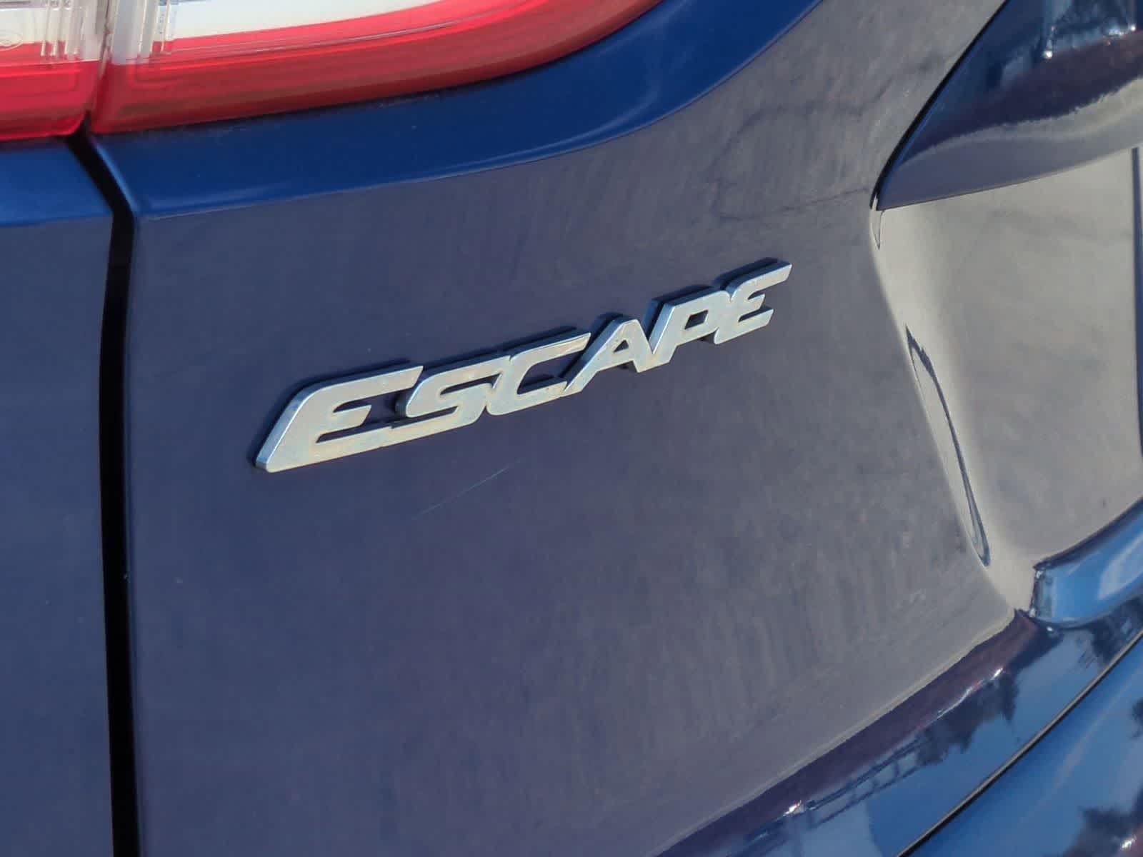 Thumbnail: 2014 Ford Escape - 13