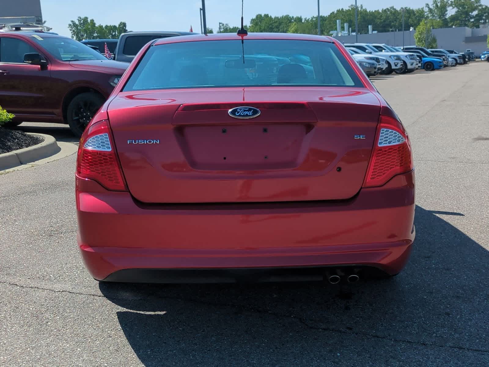 Thumbnail: 2010 Ford Fusion - 7