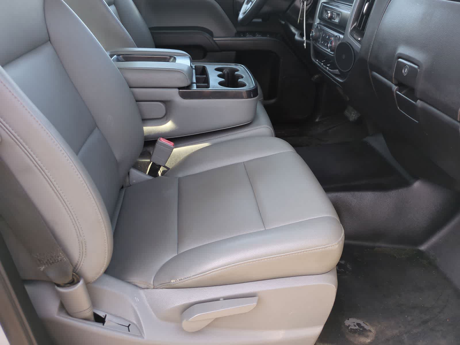 Thumbnail: 2018 Chevrolet Silverado 1500 - 21