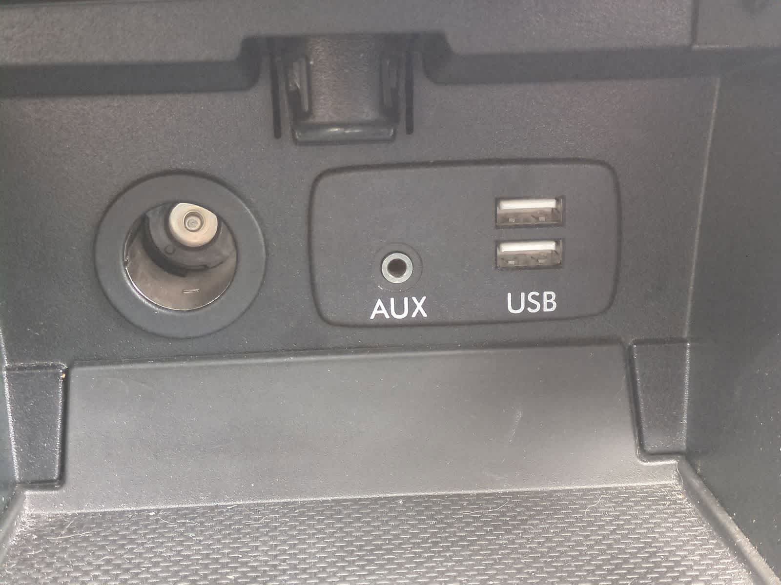 Thumbnail: 2015 Subaru Outback - 33