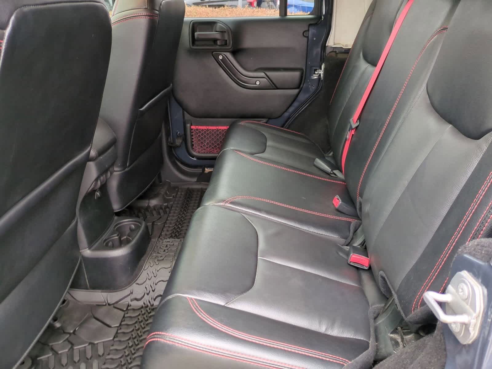 Thumbnail: 2018 Jeep Wrangler - 19