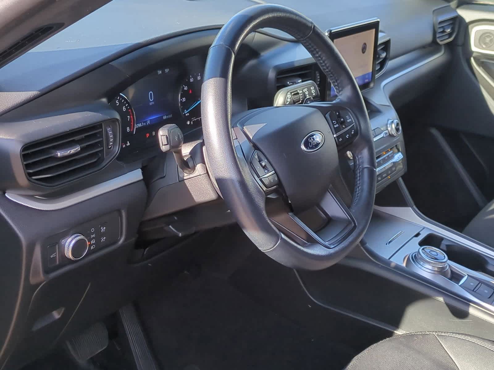 Thumbnail: 2020 Ford Explorer - 10