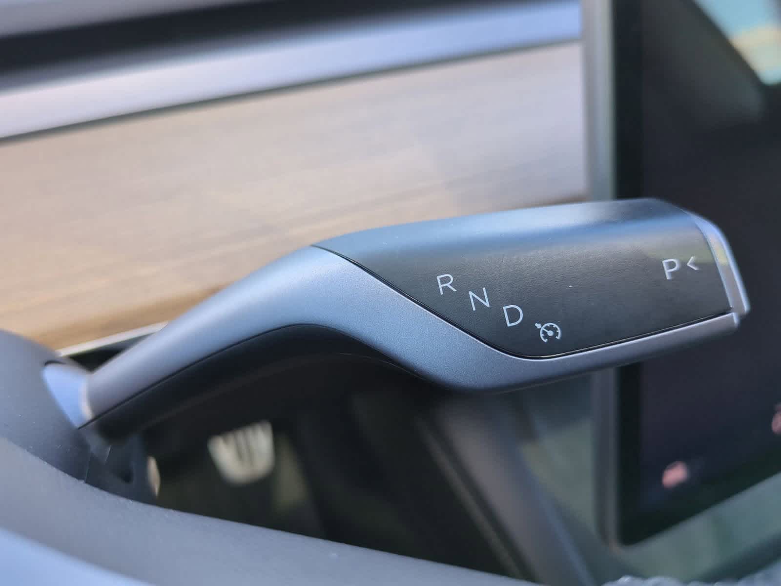 Thumbnail: 2022 Tesla Model 3 - 32