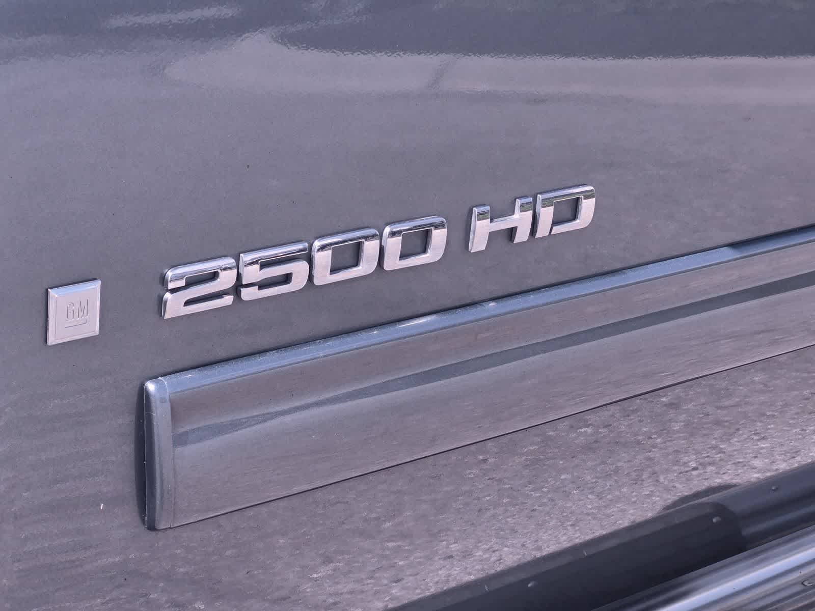 Thumbnail: 2009 GMC Sierra 2500 - 13