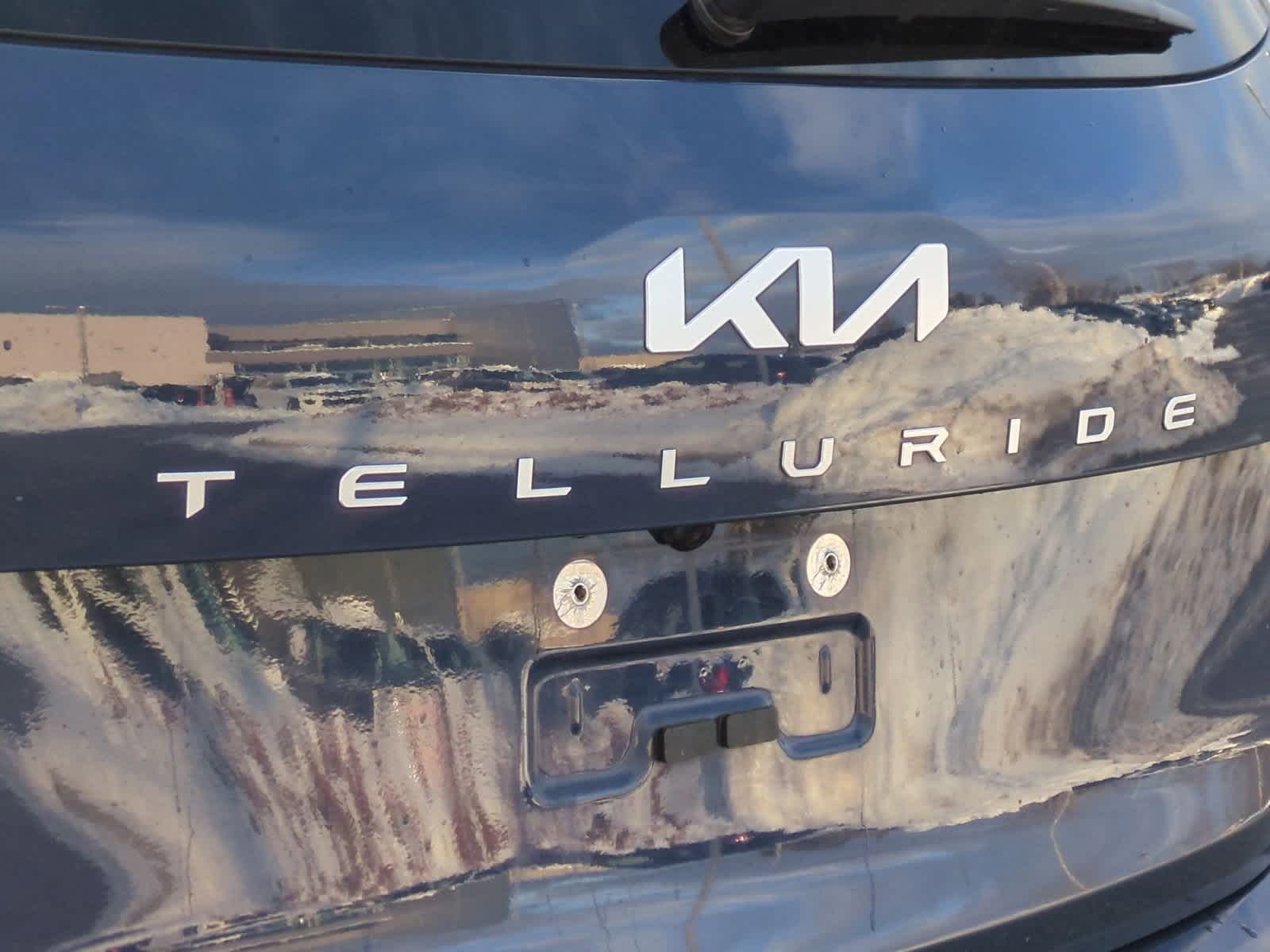 Thumbnail: 2023 Kia Telluride - 13