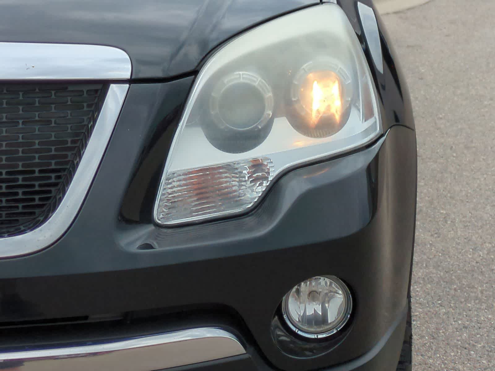 Thumbnail: 2009 GMC Acadia - 11