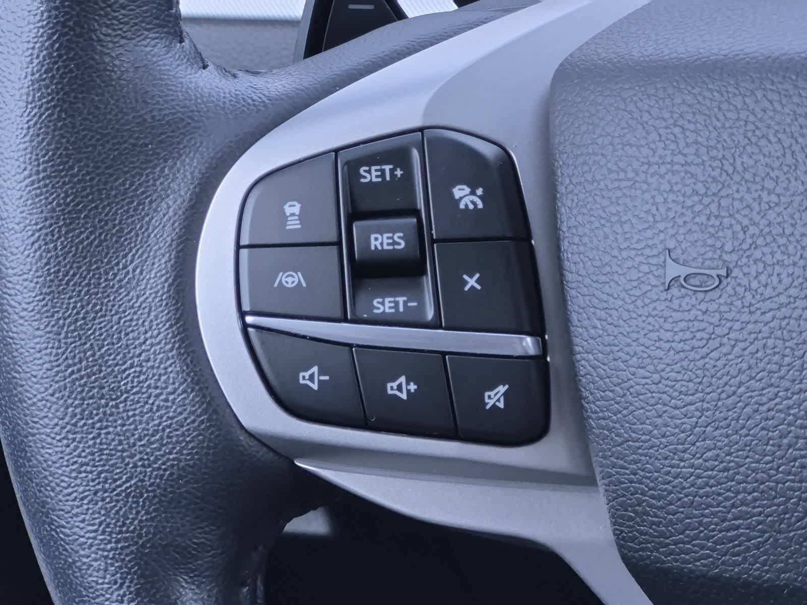 Thumbnail: 2021 Ford Explorer - 23