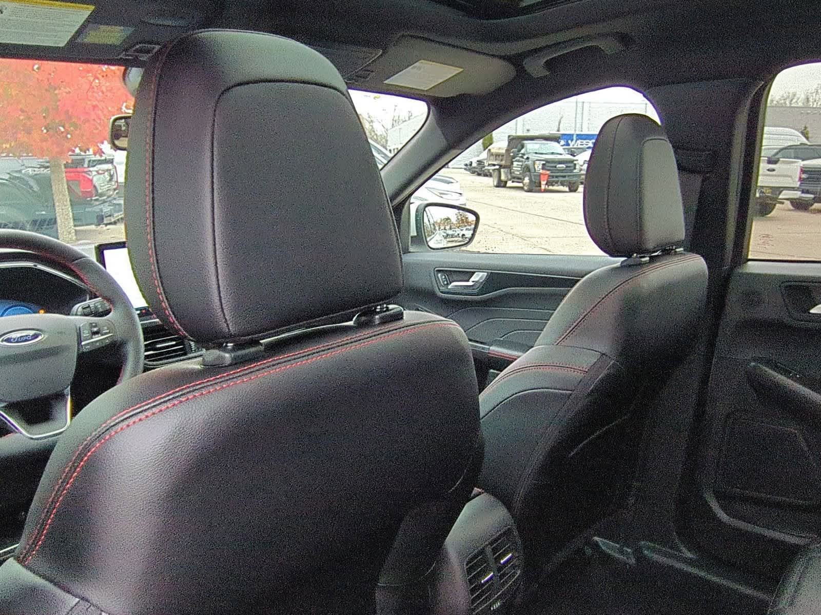 Thumbnail: 2024 Ford Escape - 18