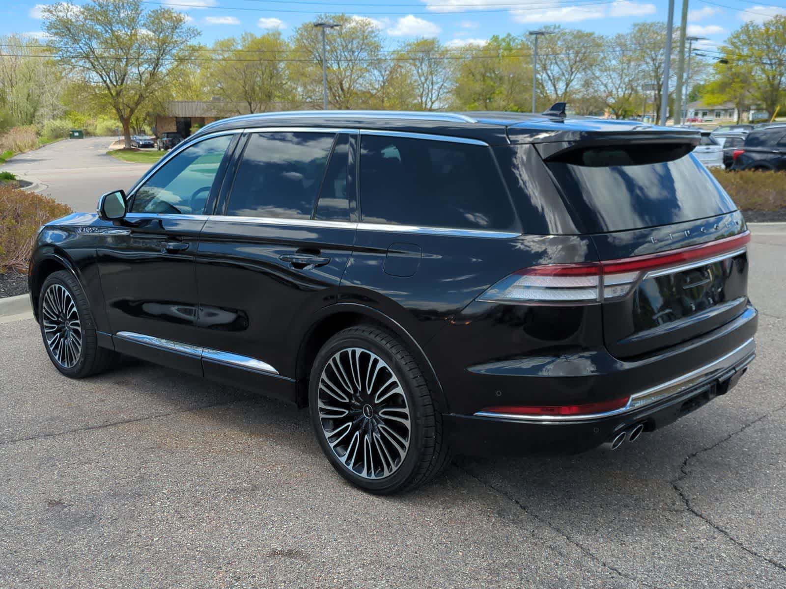 Thumbnail: 2021 Lincoln Aviator - 6