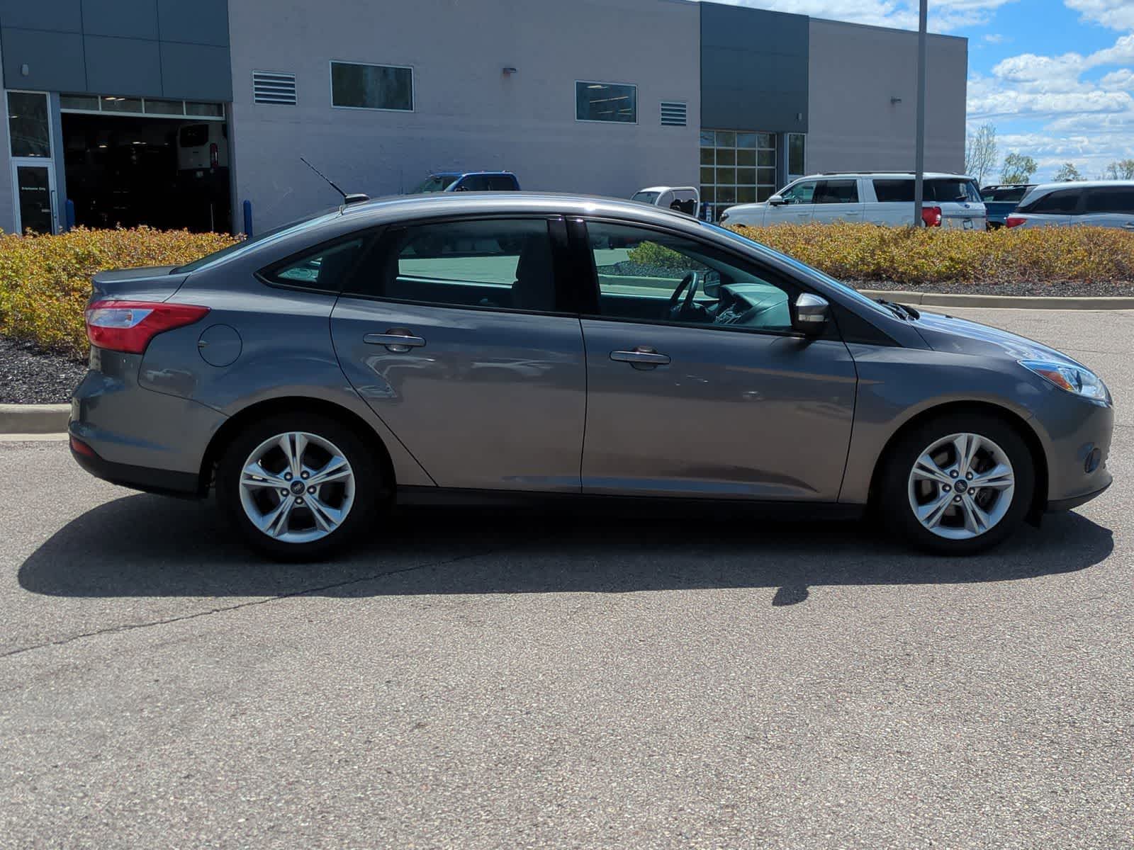 Thumbnail: 2014 Ford Focus - 9
