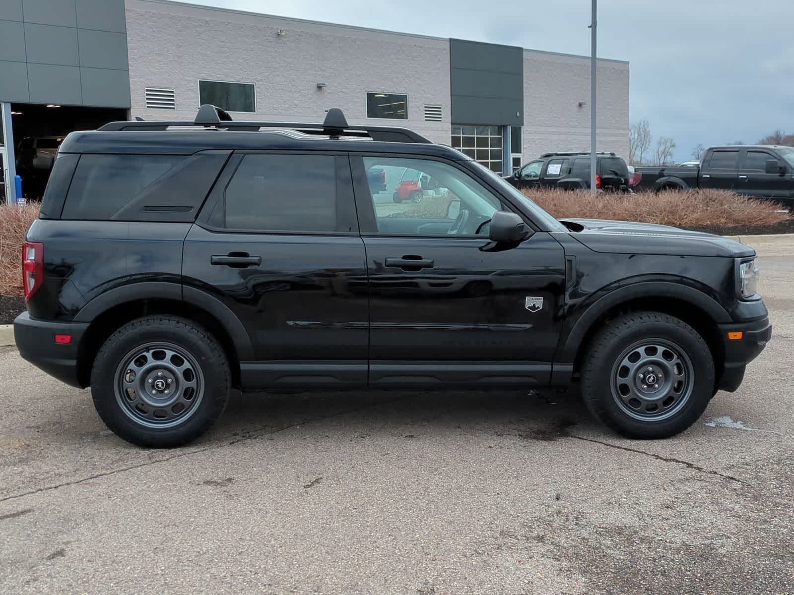 Thumbnail: 2024 Ford Bronco Sport - 9