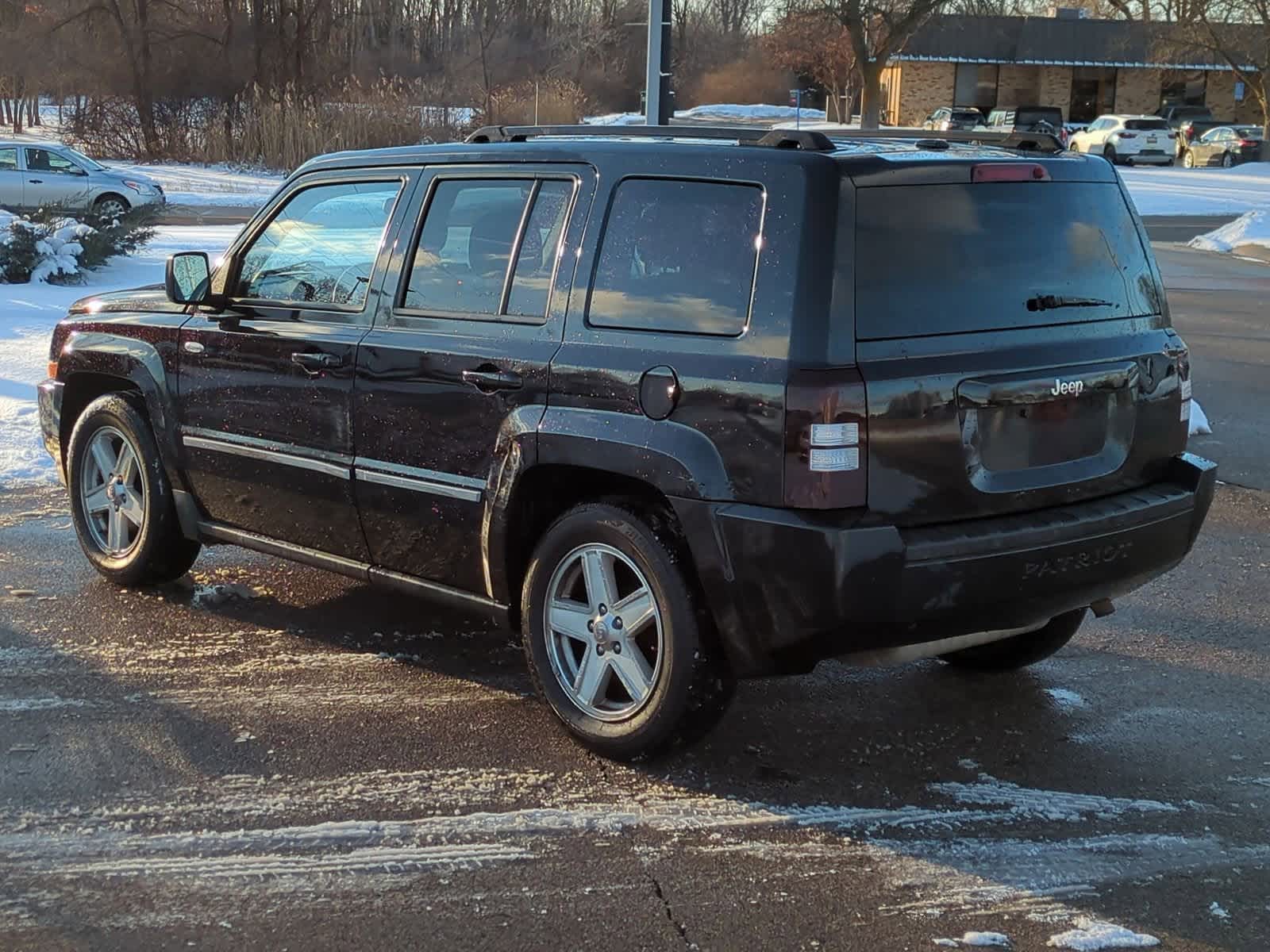 Thumbnail: 2010 Jeep Patriot - 6