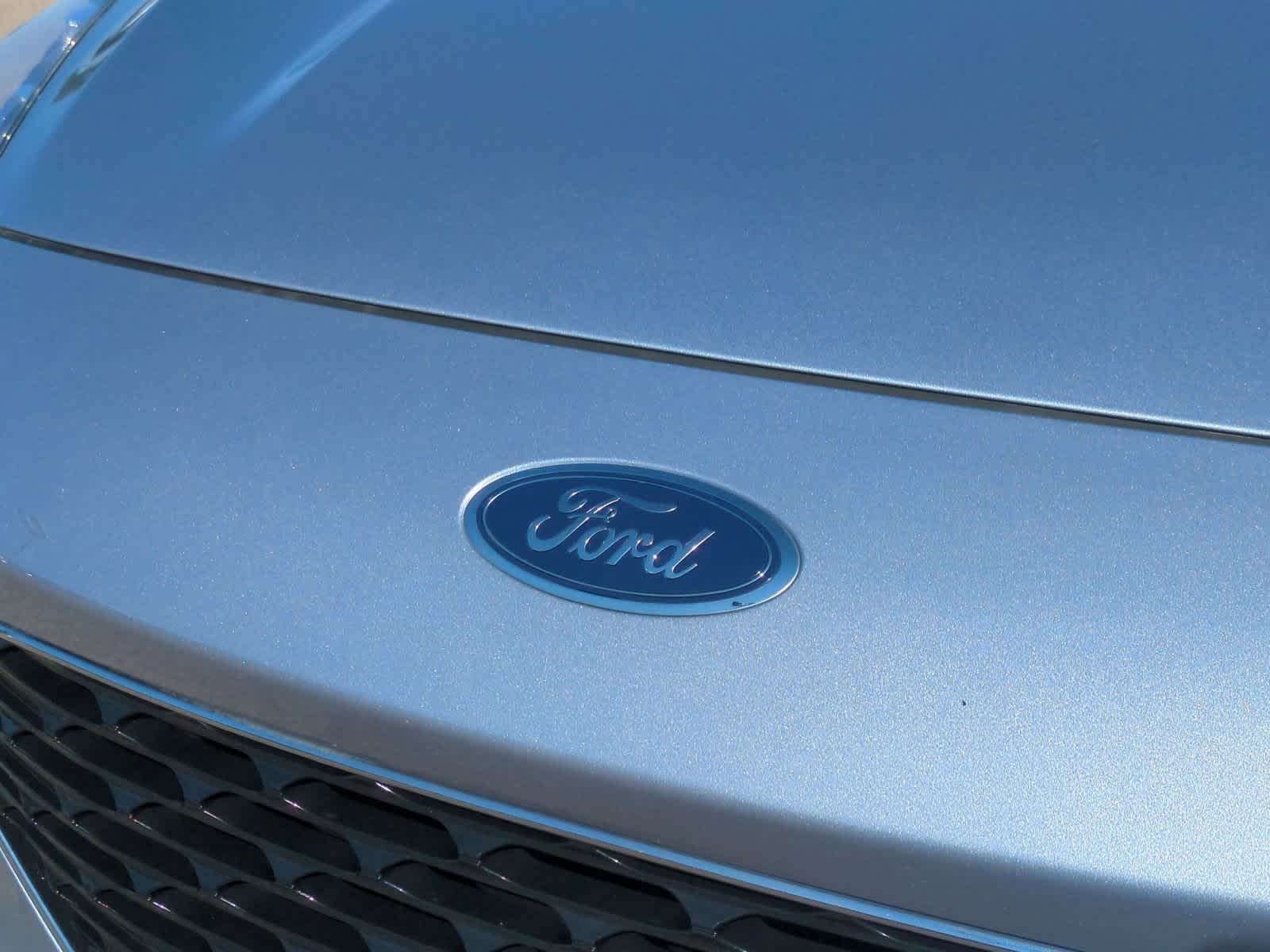 Thumbnail: 2022 Ford Escape - 12