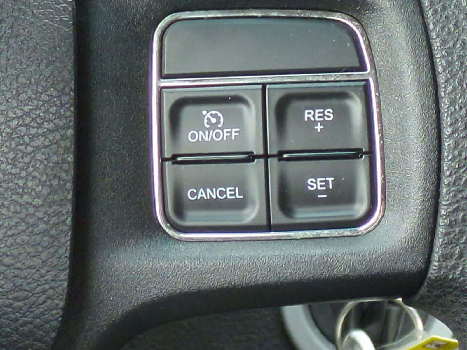 Thumbnail: 2013 RAM 1500 - 23