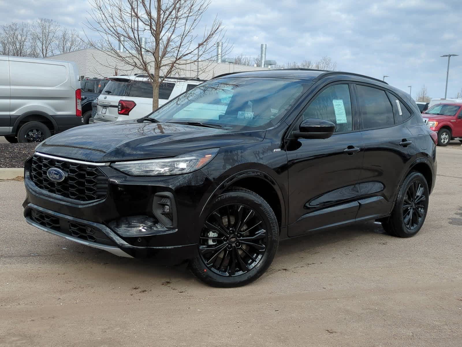 2025 Ford Escape ST-Line Elite -
                  Waterford, MI