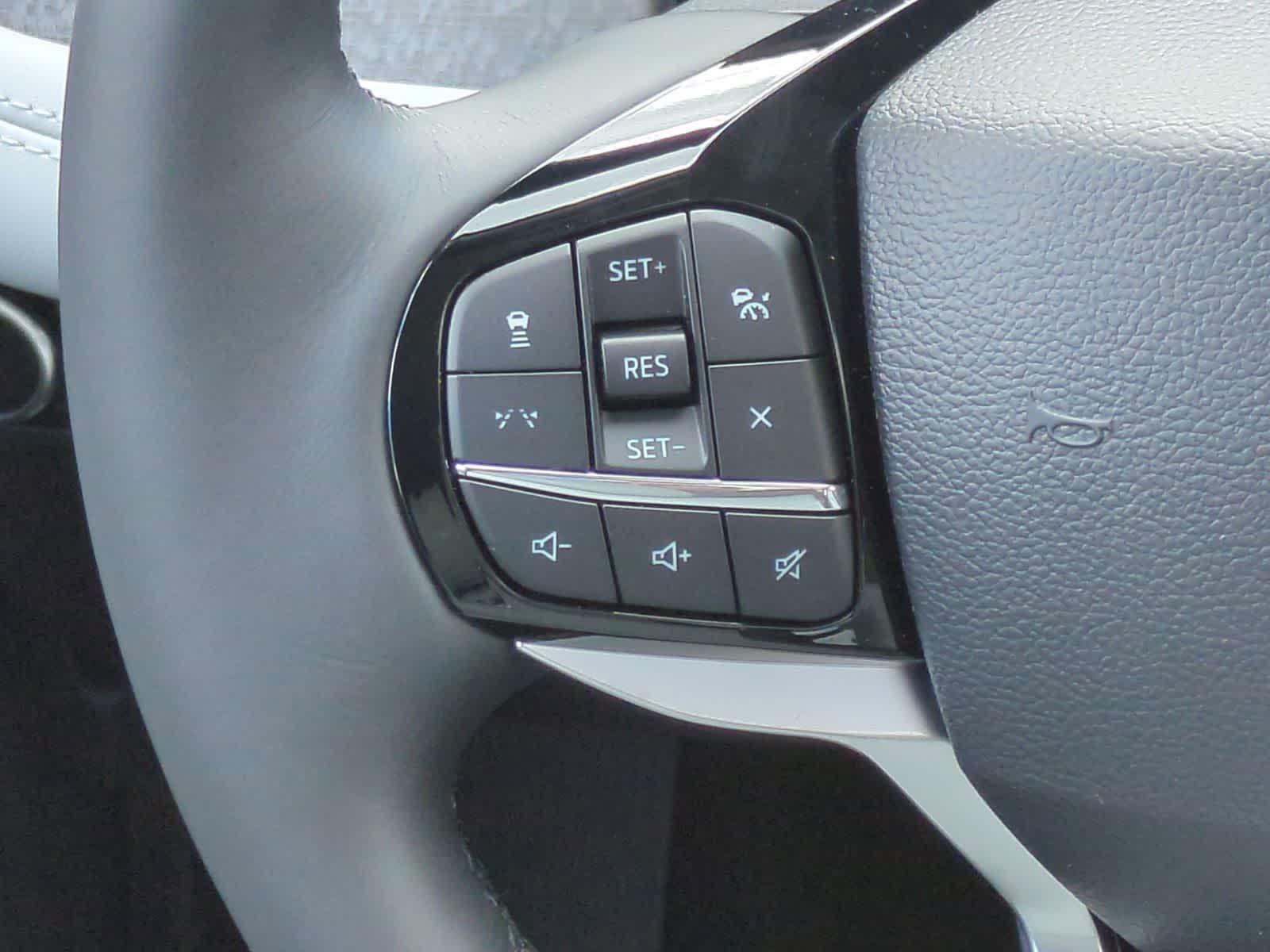 Thumbnail: 2026 Ford Explorer - 25