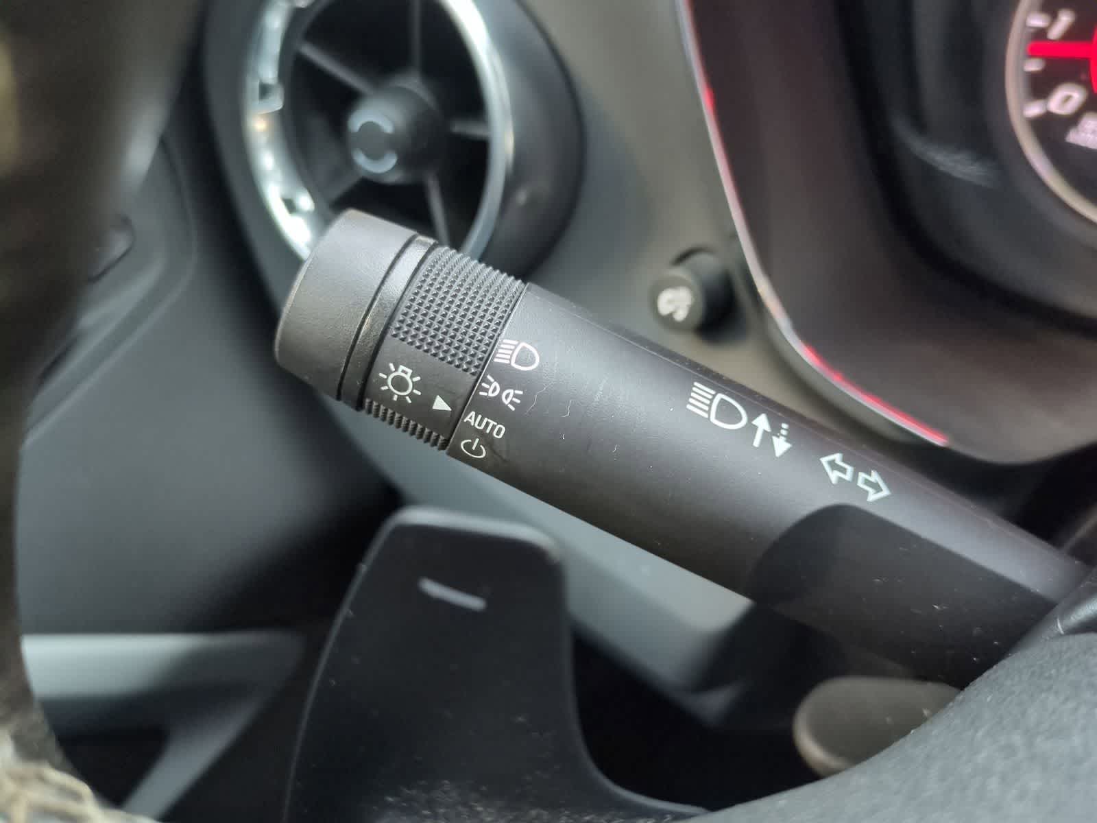 Thumbnail: 2022 Chevrolet Camaro - 24