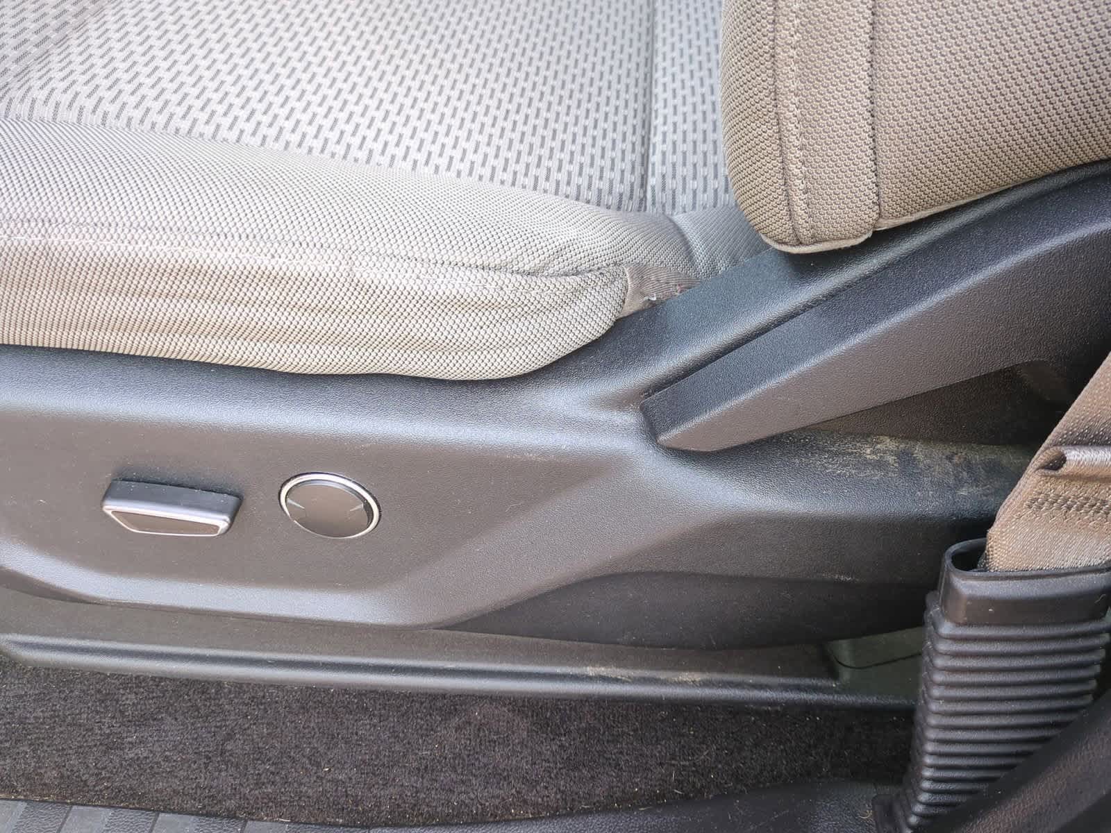 Thumbnail: 2016 Ford F-150 - 17