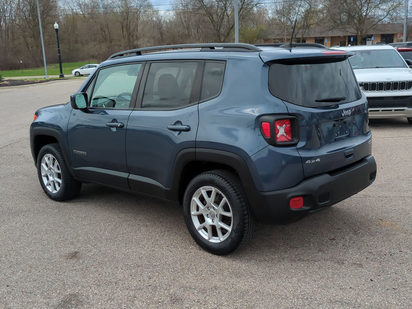 Thumbnail: 2020 Jeep Renegade - 6