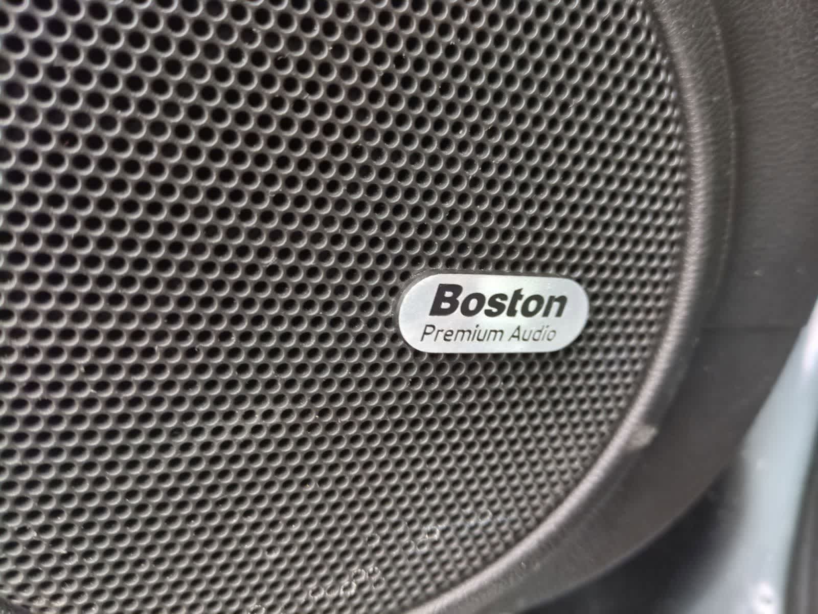 Thumbnail: 2010 Chevrolet Camaro - 30