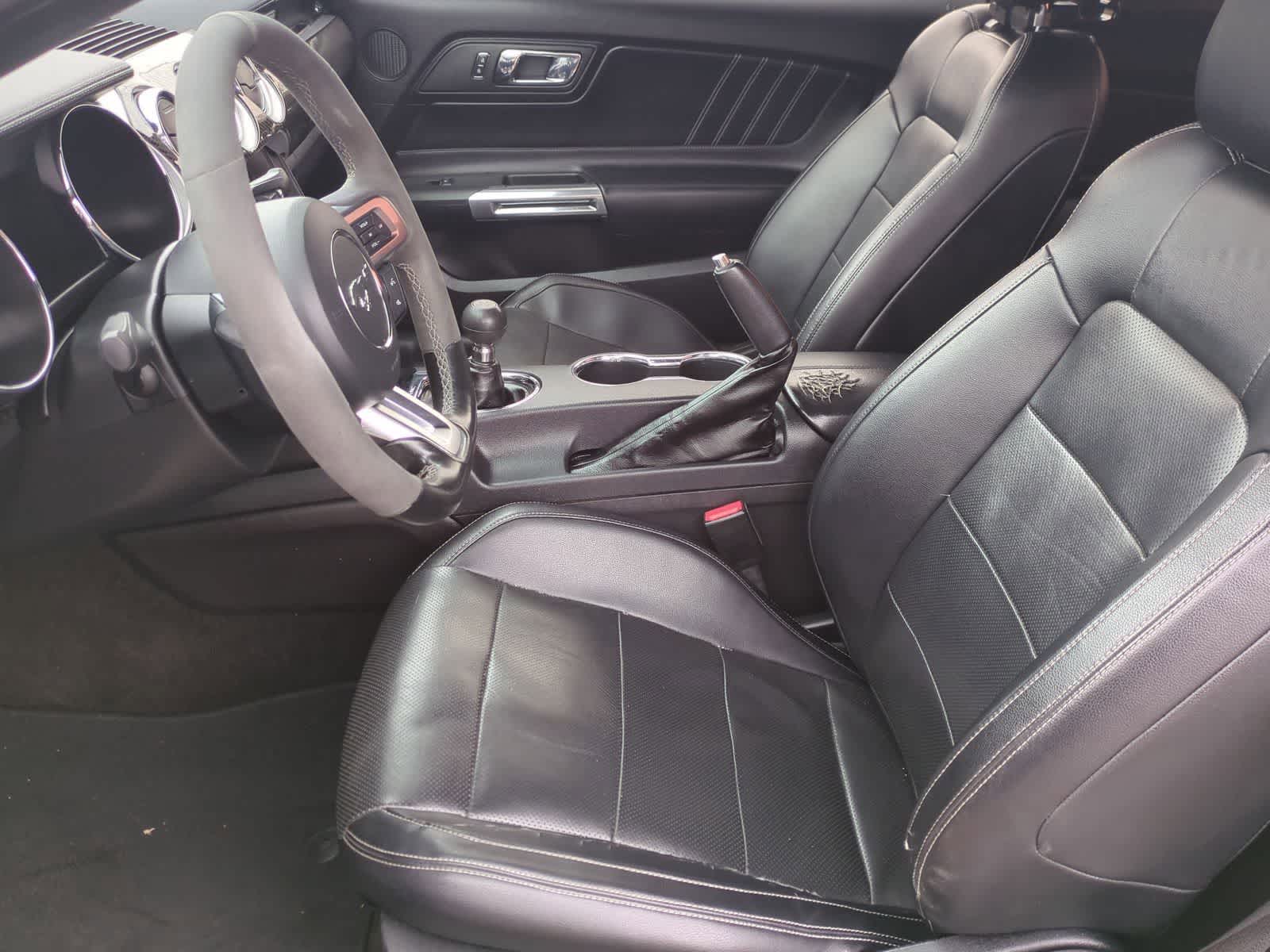 Thumbnail: 2016 Ford Mustang - 16