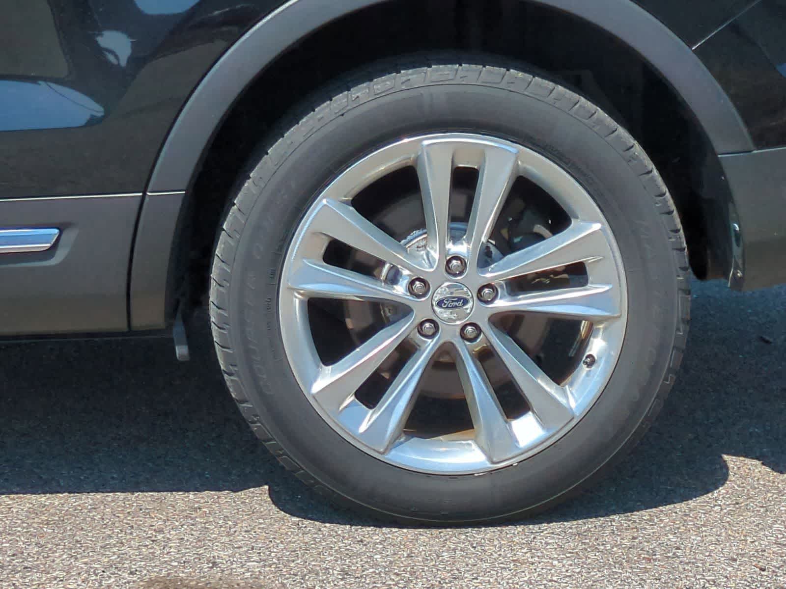 Thumbnail: 2018 Ford Explorer - 14