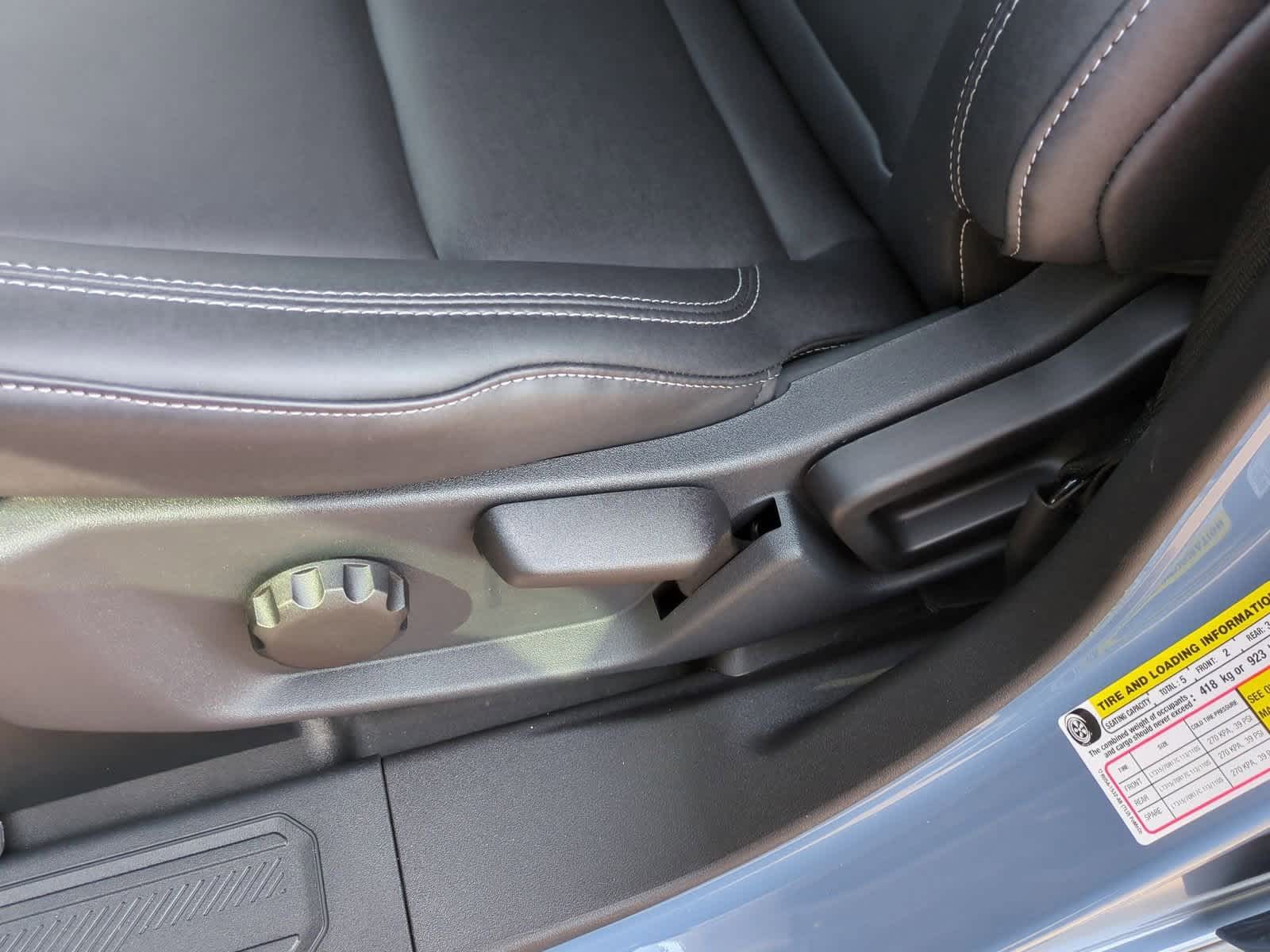 Thumbnail: 2025 Ford Bronco - 17