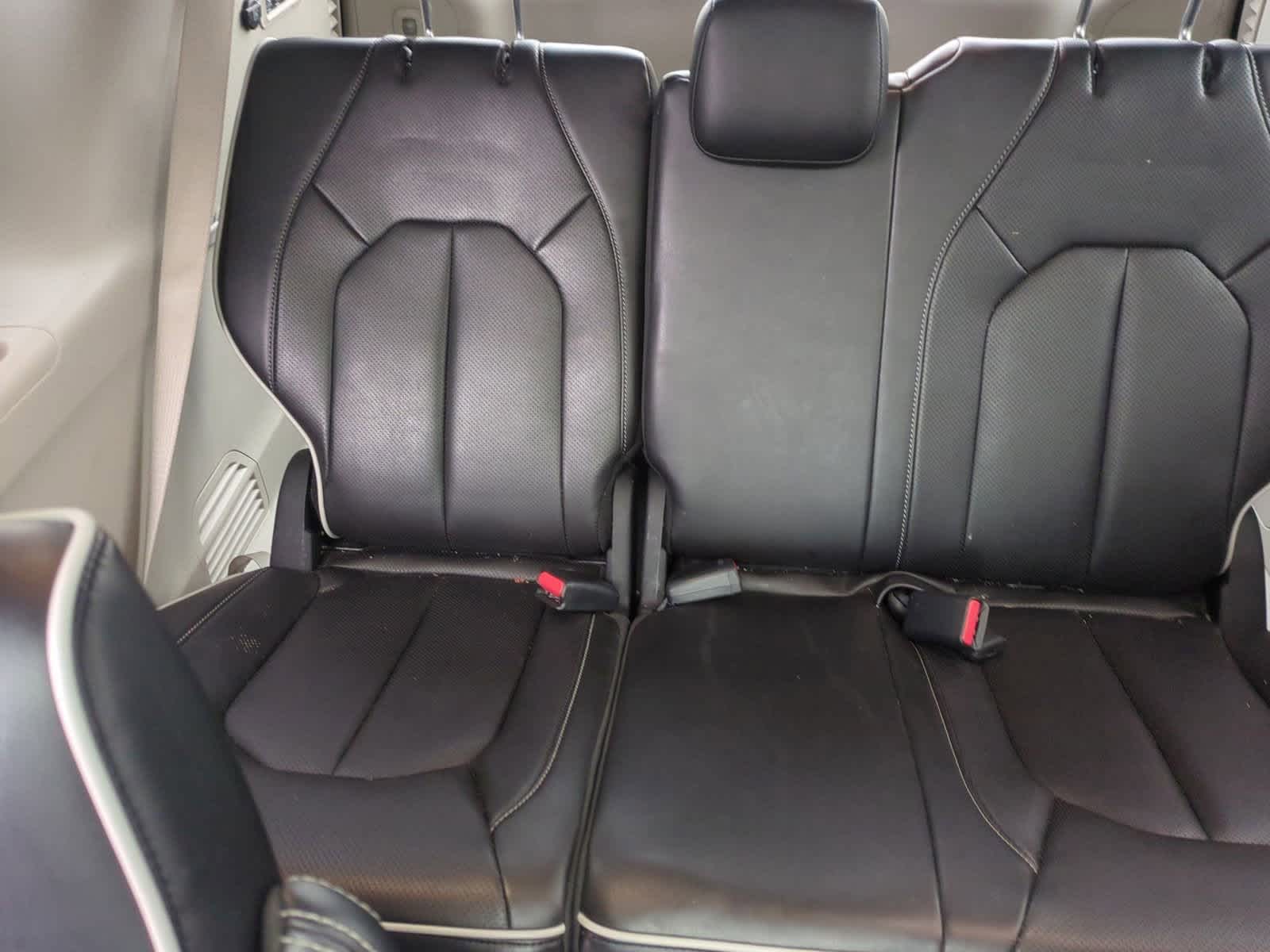 Thumbnail: 2022 Chrysler Pacifica - 23