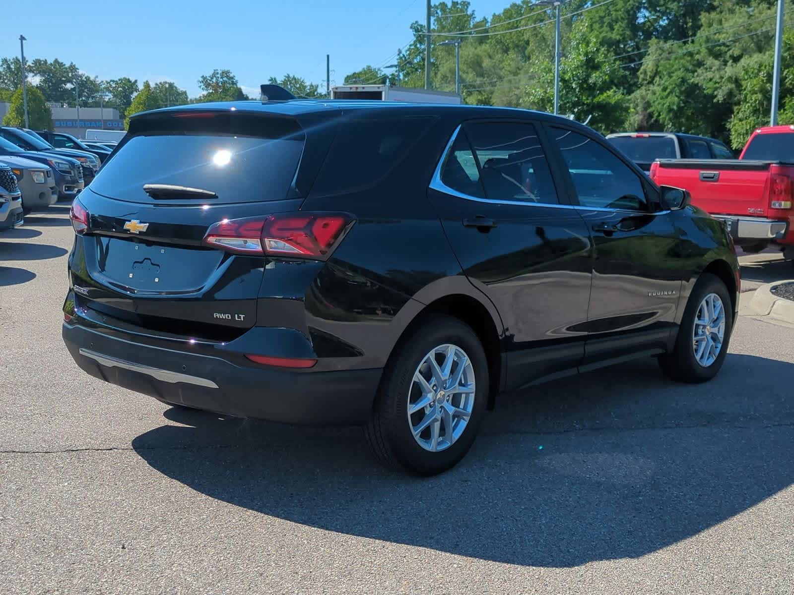 Thumbnail: 2024 Chevrolet Equinox - 8
