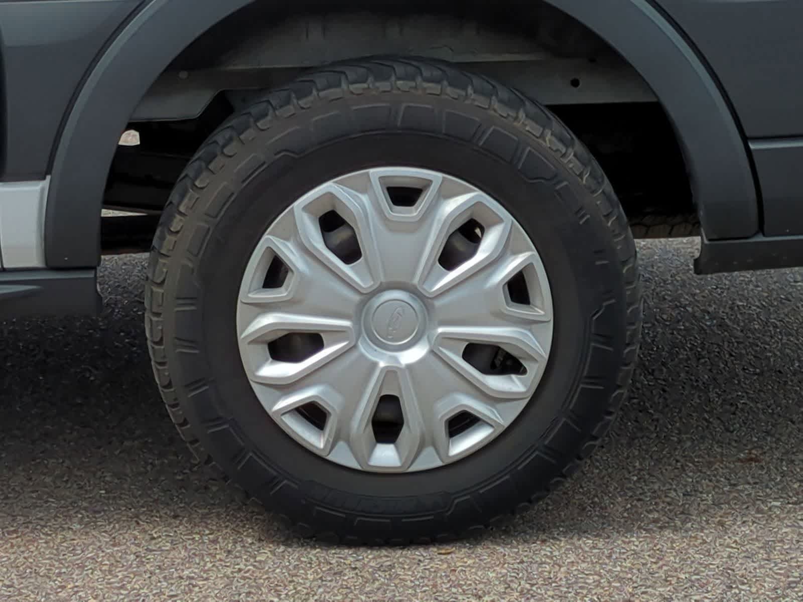 Thumbnail: 2018 Ford Transit Series - 14