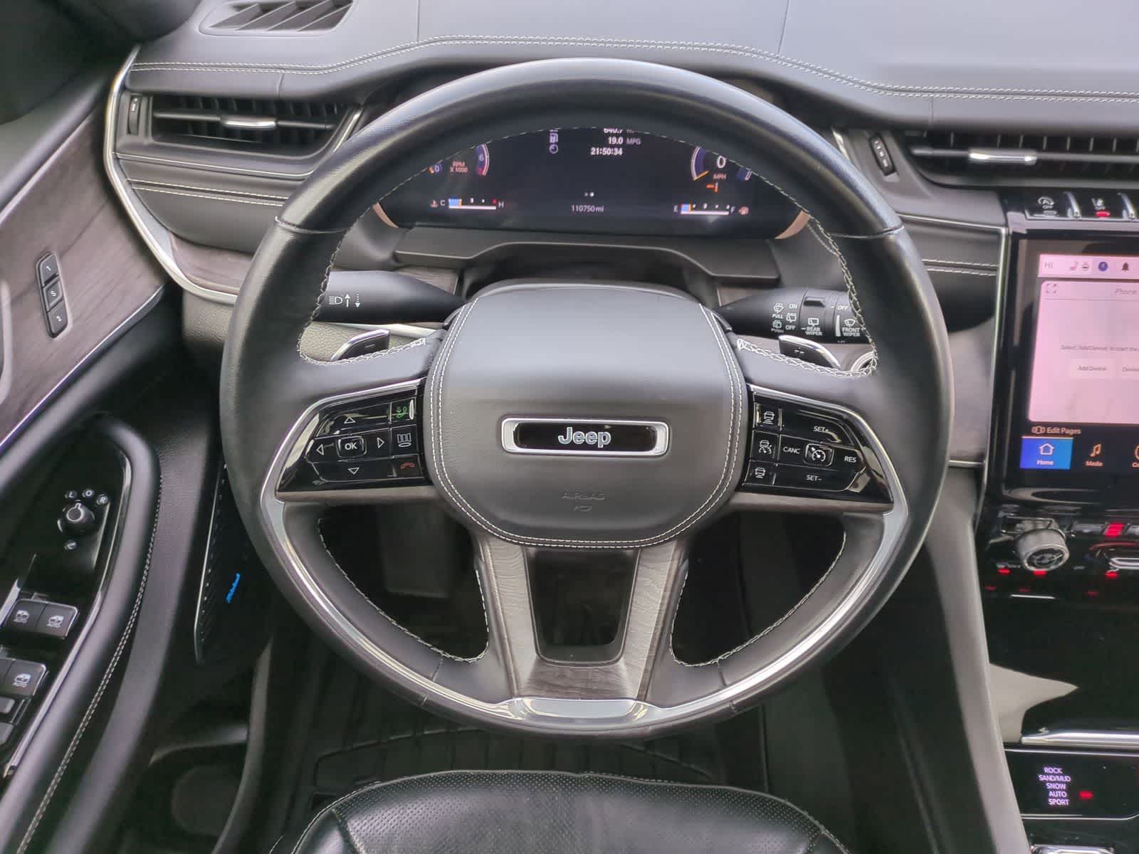 Thumbnail: 2022 Jeep Grand Cherokee - 24