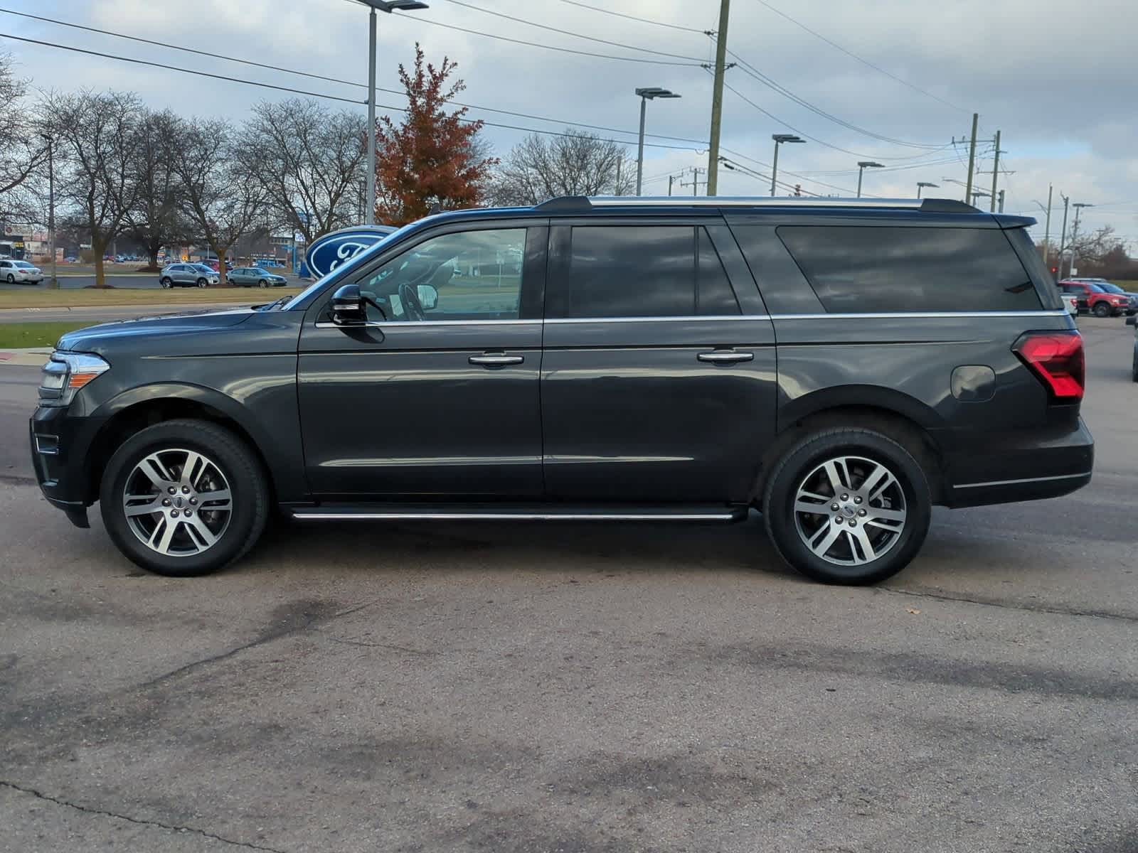 Thumbnail: 2023 Ford Expedition MAX - 5