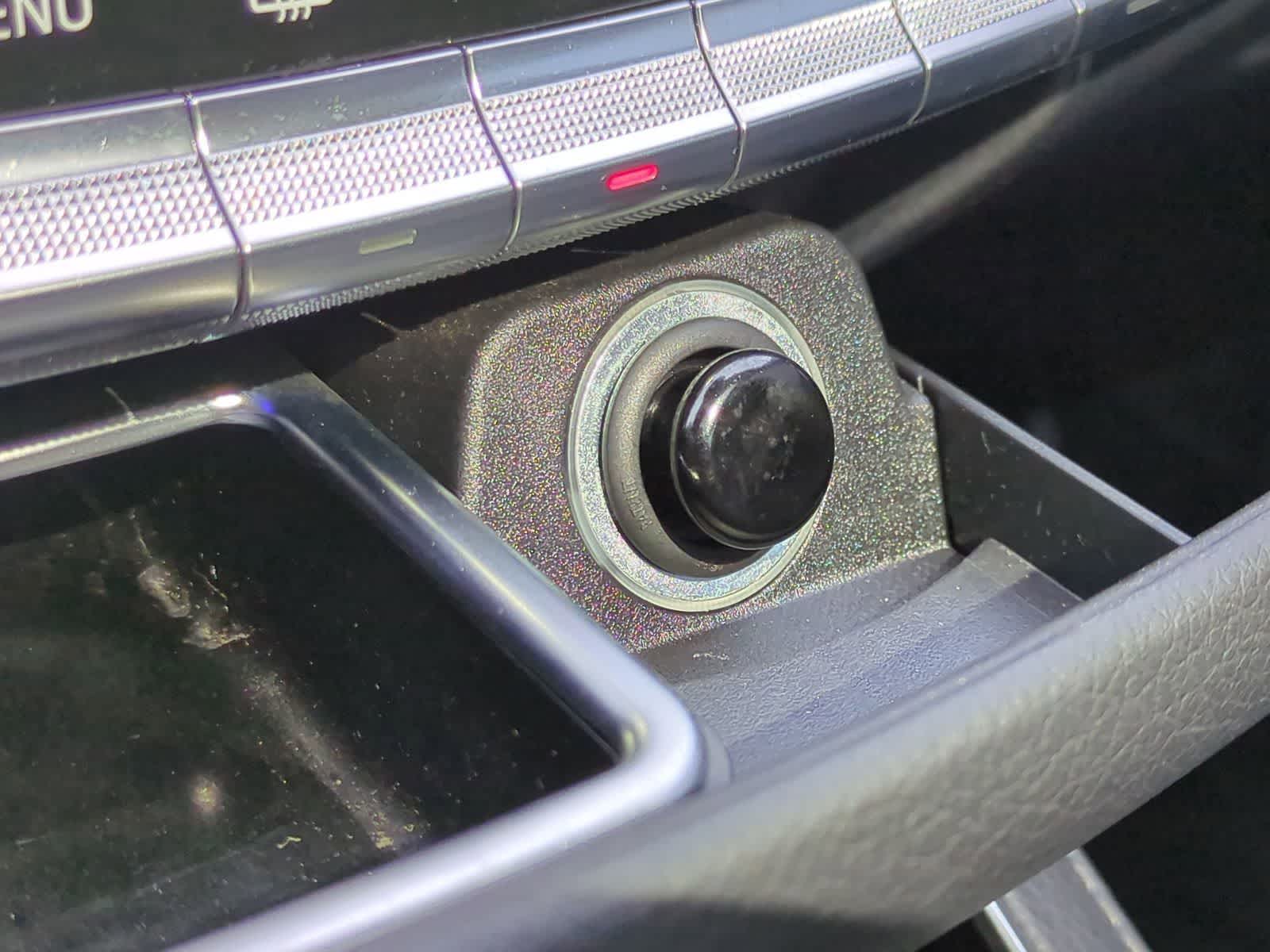 Thumbnail: 2017 Mercedes-Benz S-Class - 33