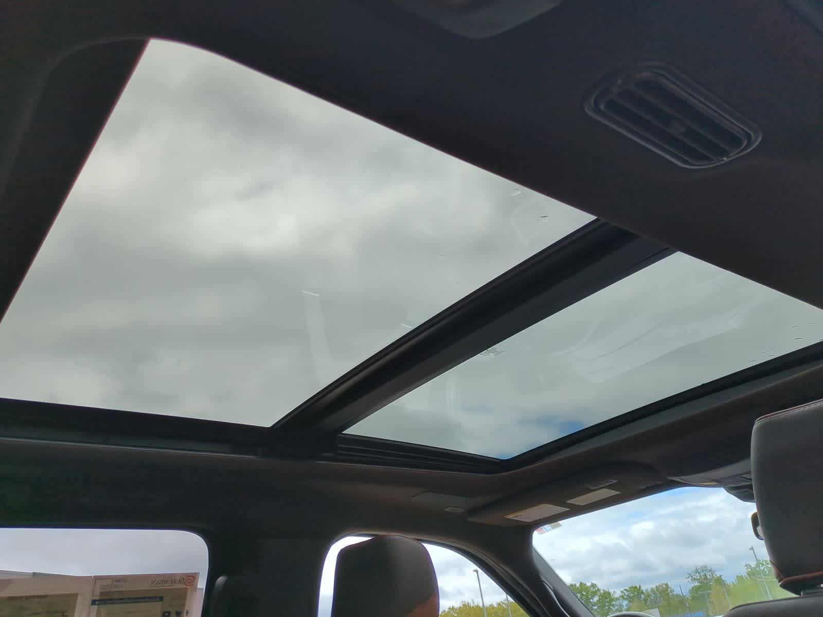 Thumbnail: 2022 Ford Expedition - 22