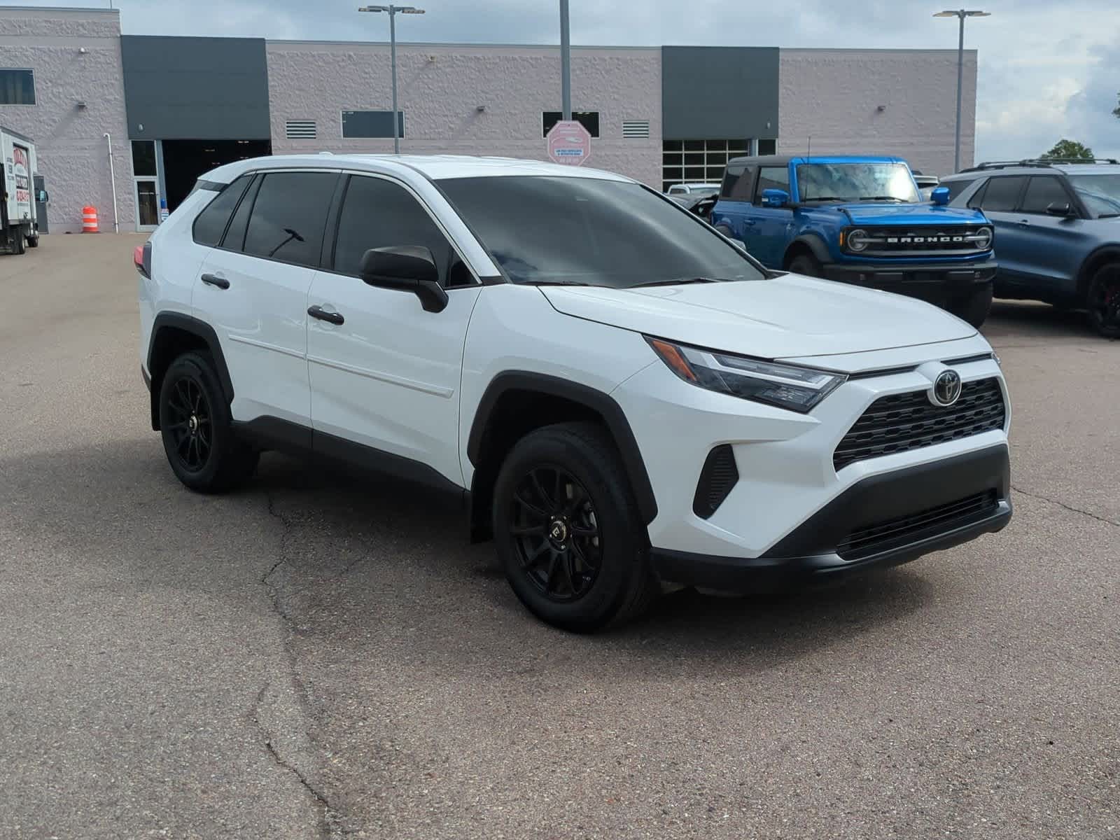 Thumbnail: 2023 Toyota RAV4 - 2