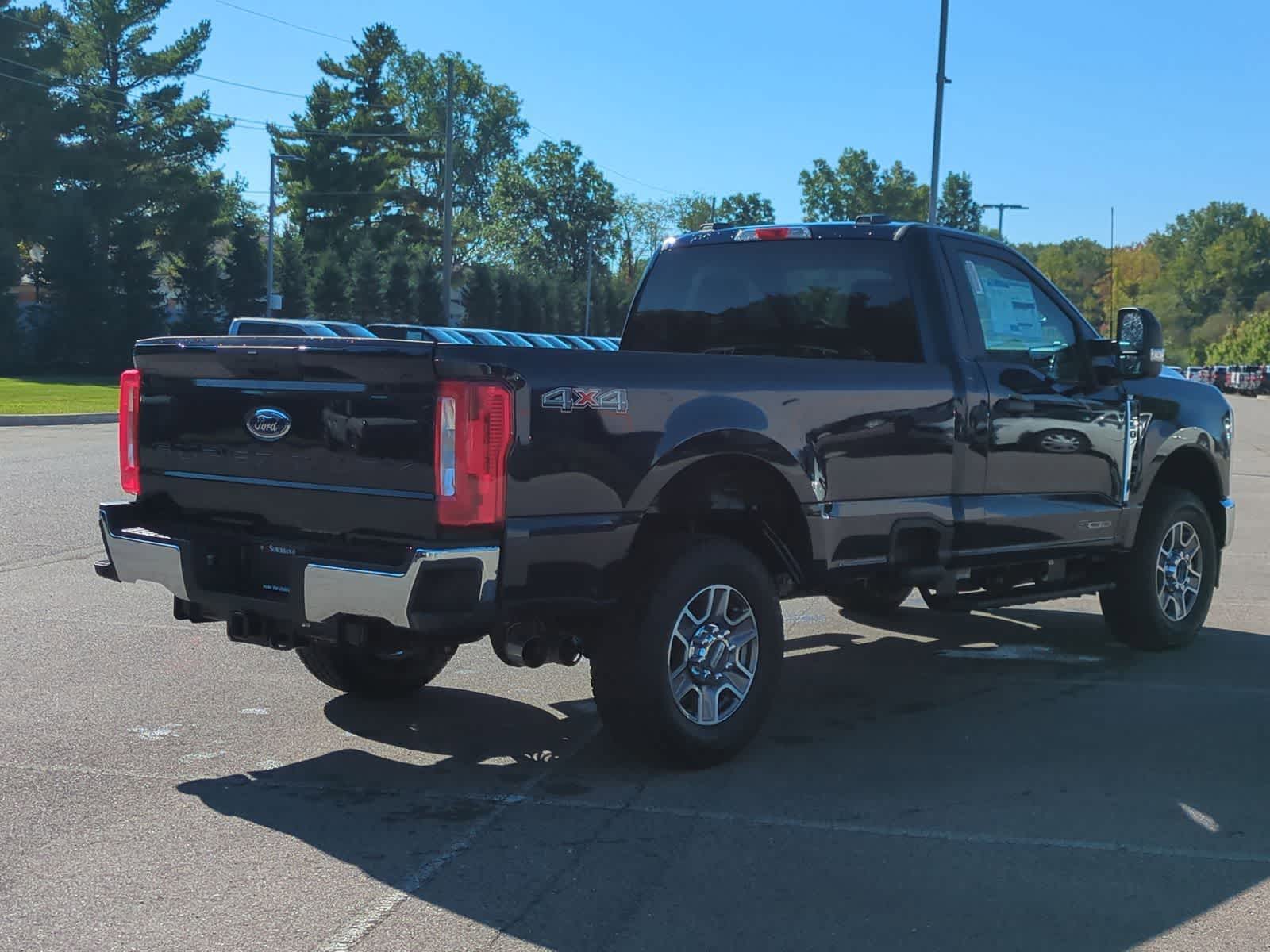 Thumbnail: 2025 Ford Econoline - 8